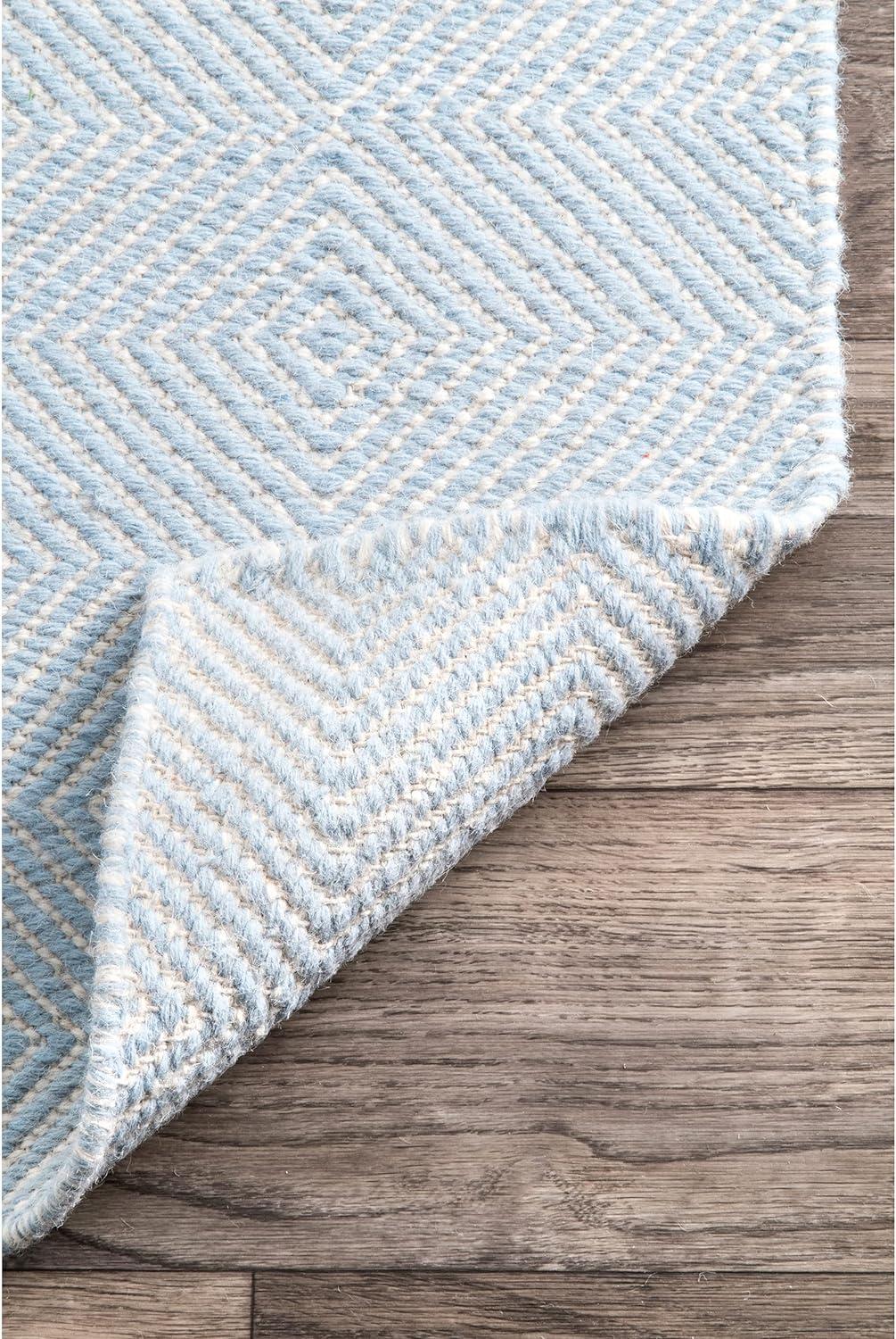 nuLOOM Hand Woven Ago Wool Area Rug, 5' x 8', Light Blue