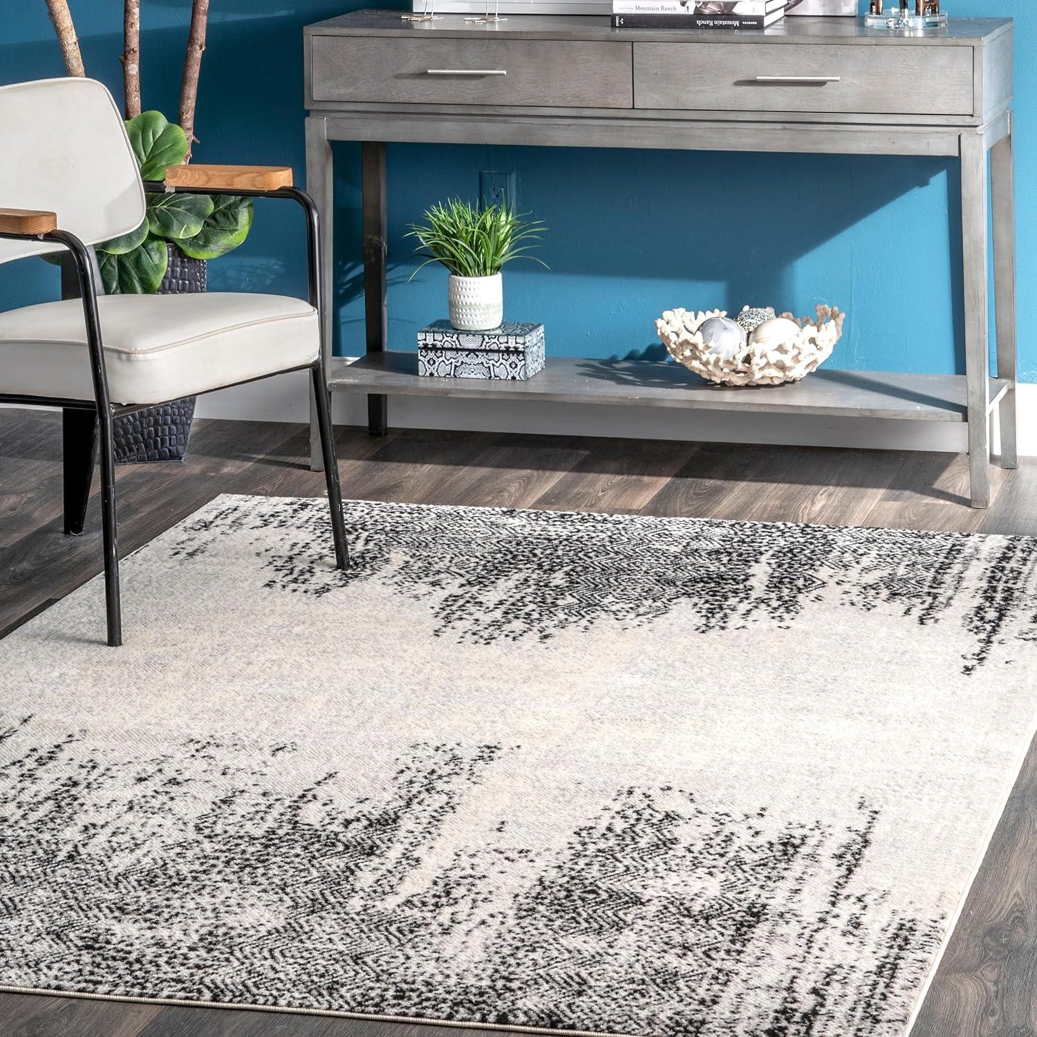 Gray Abstract Reversible 4' x 6' Synthetic Area Rug