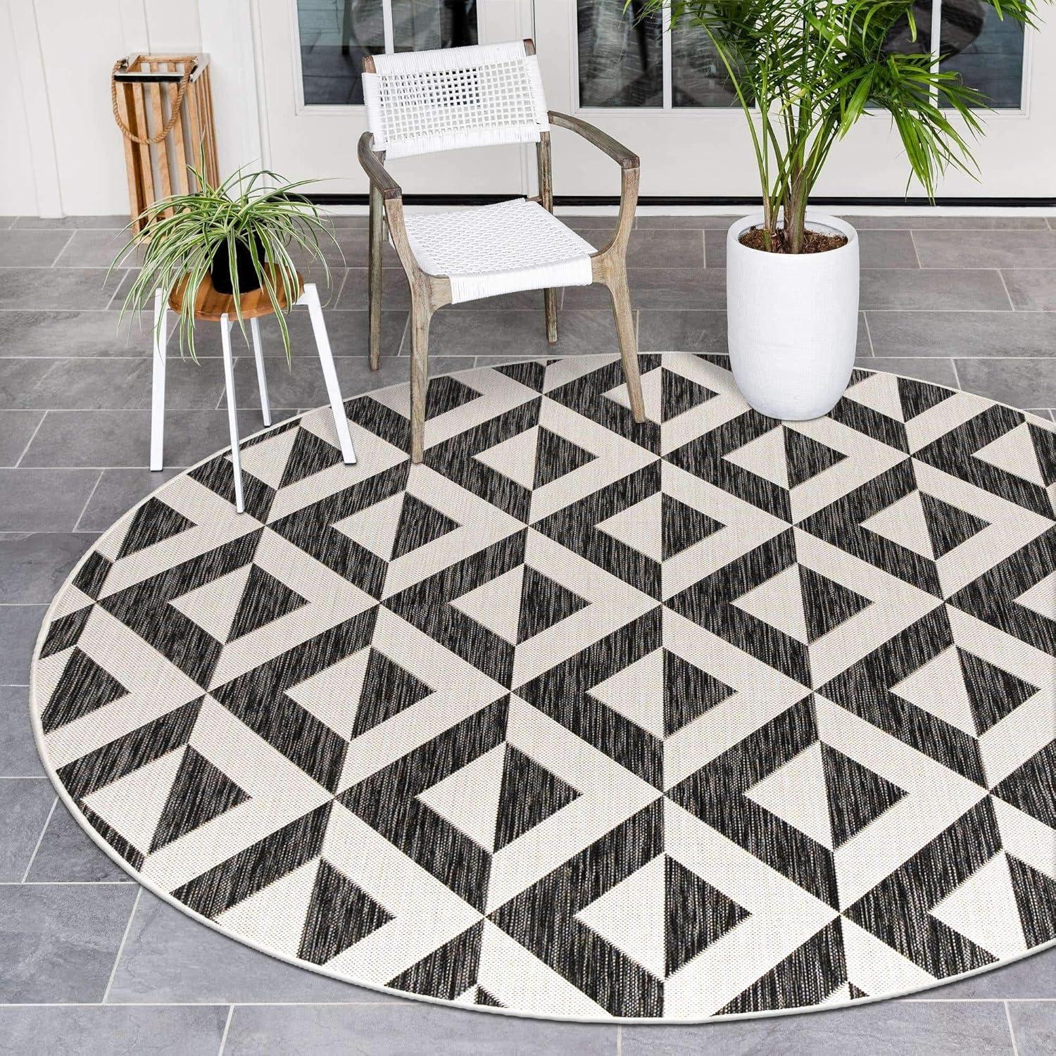 Jill Zarin 4' 0 x 4' 0 Round Indoor/Outdoor Charcoal Gray Area Rug