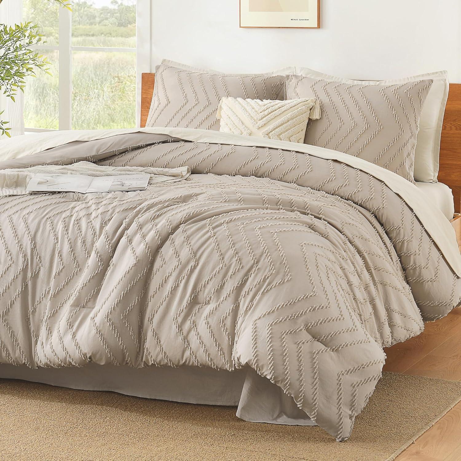 Comforter Bedding Set Khaki - 3 Piece - Queen