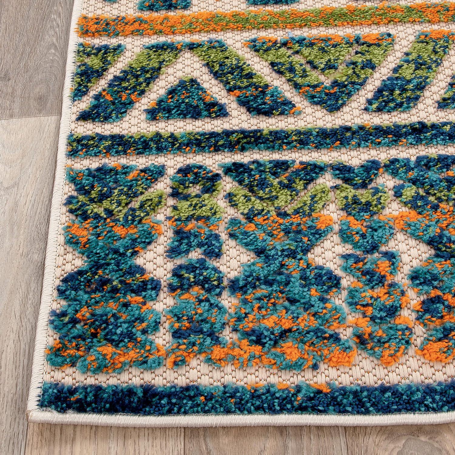 World Rug Gallery Modern Stripes Faded Geometric Indoor/Outdoor Area Rug