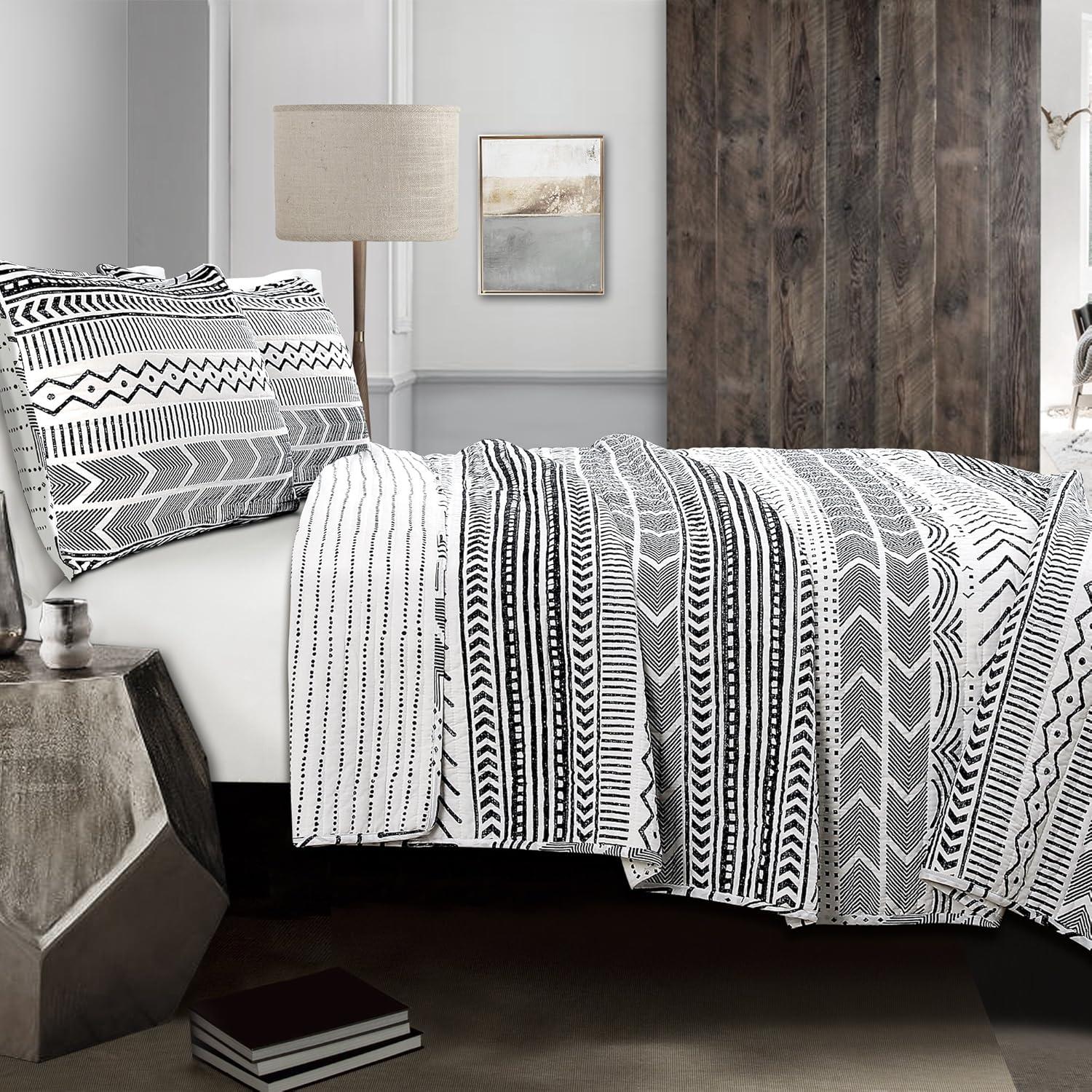 Lush Decor Hygge Geo Reversible Contemporary 3-Piece Quilt Set