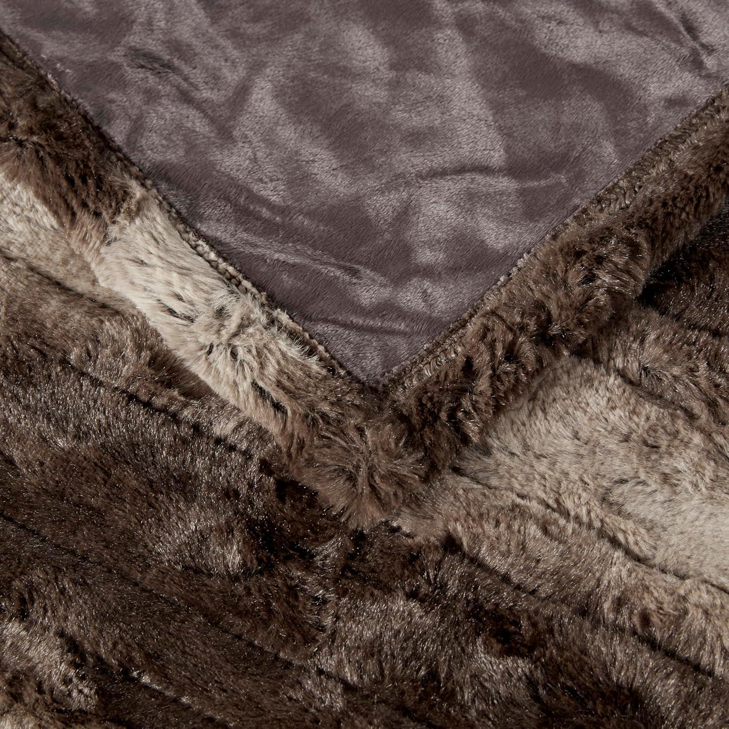 Beautyrest Zuri Reversible Faux Fur to Mink Electric Blanket, Auto Shut Off, Virtually Zero EMF, Multi Heat Setting, UL Certified, Machine Washable, Brown Throw 50x70