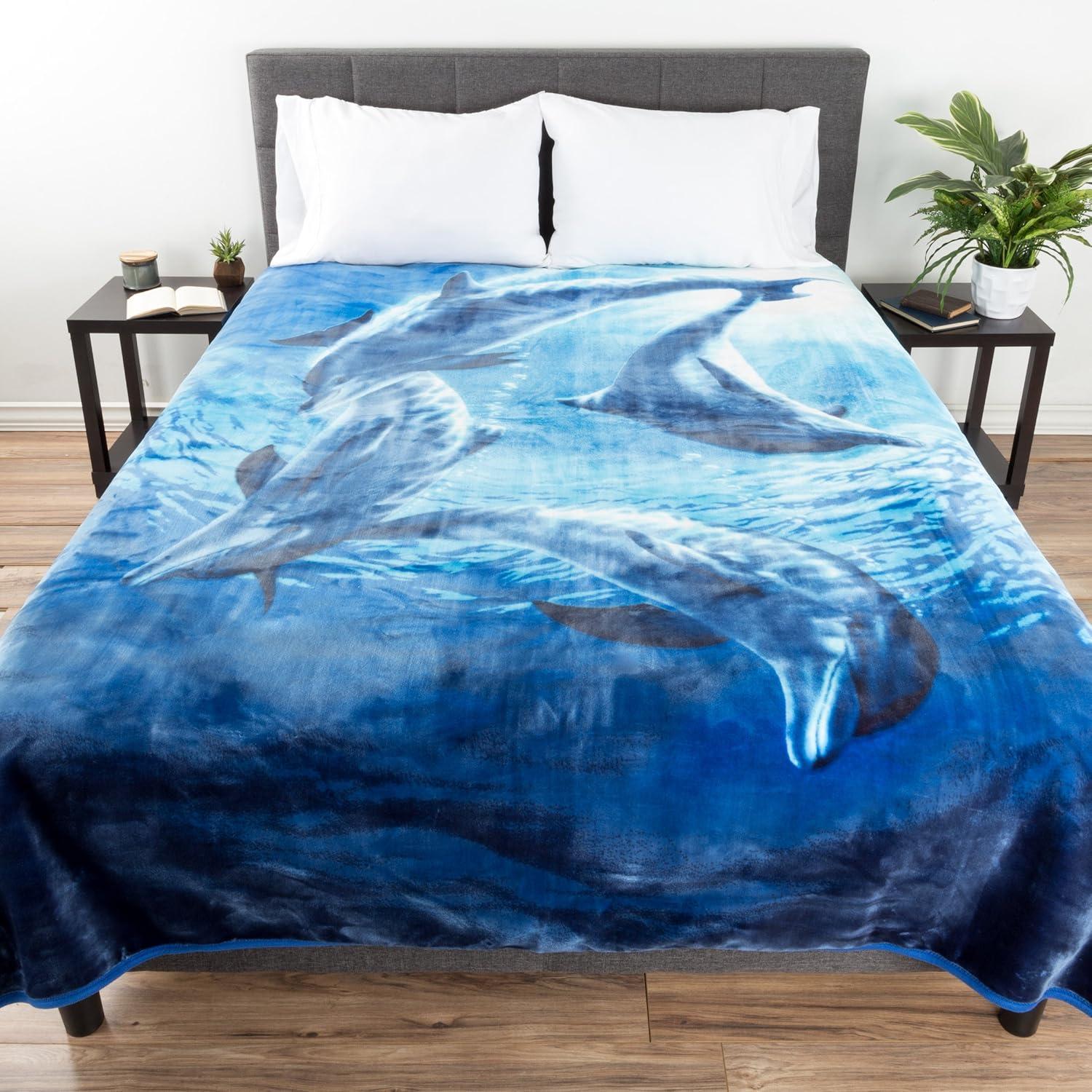 Queen-Size Weighted Blanket - Printed Ocean Themed with Dolphins - Plush Faux Mink Queen Throw for Couch, Sofa, or Bed by Lavish Home