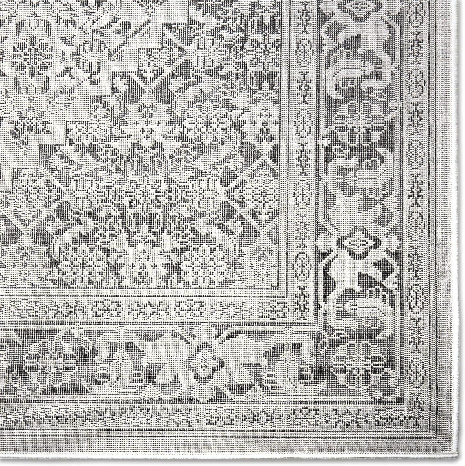 Dahlia 5'2" x 7'2" Outdoor Patio Country Rug Gray/Black - Nicole Miller: Loomed Polypropylene, Medallion Design