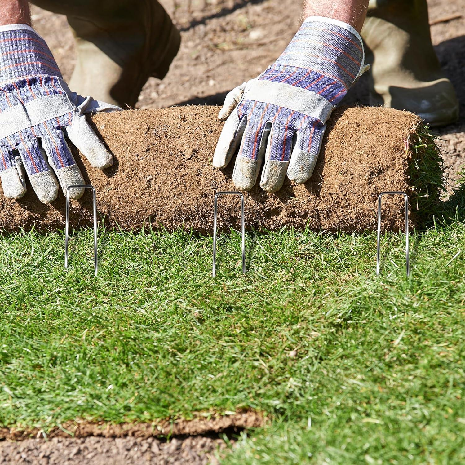 Finderomend 100 Pack Landscape Staples, 6" 8 Gauge Galvanized Steel Garden Stakes,Landscape Pins Turf Staples for Securing Weed Barrier Artificial Grass