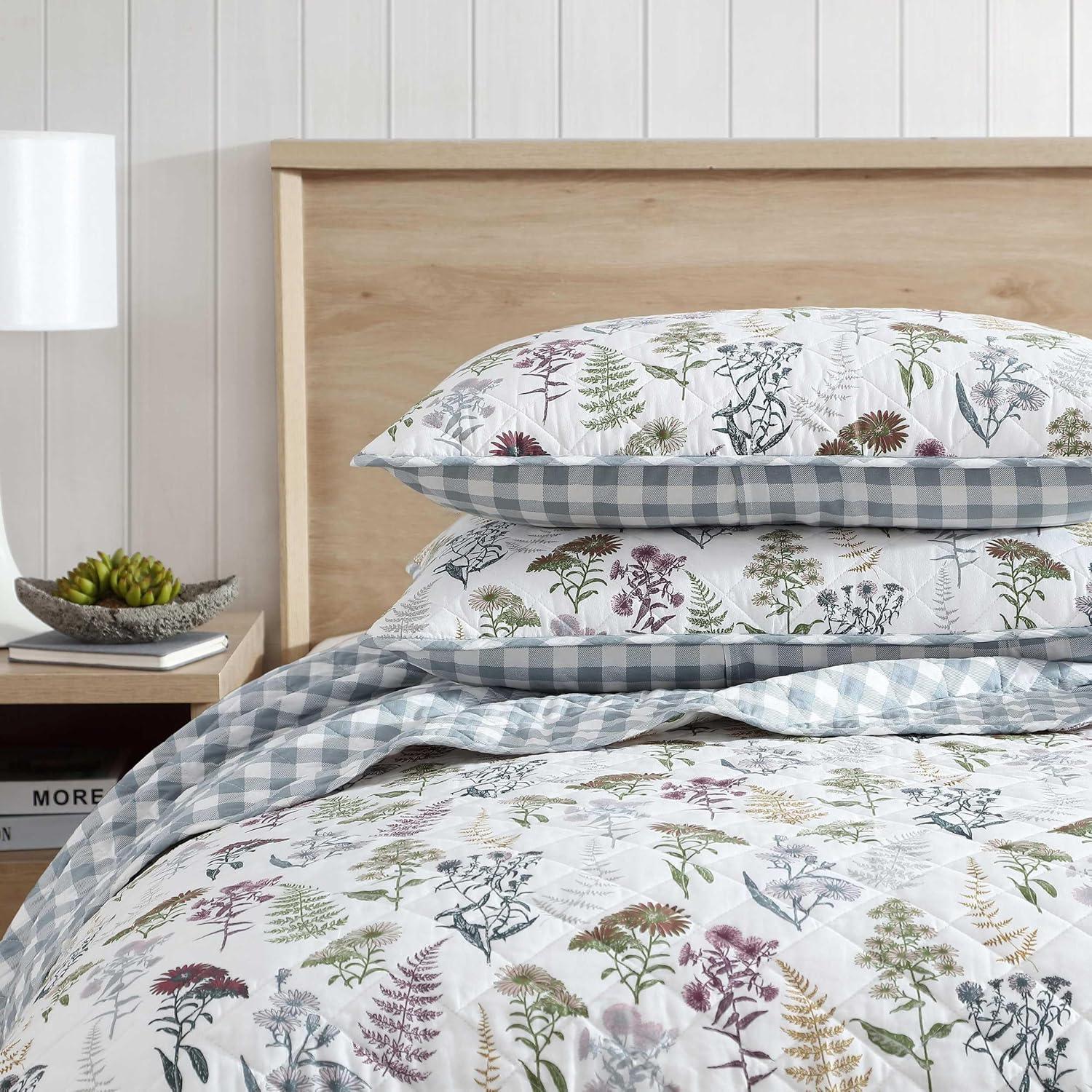 Eddie Bauer Eddie Bauer Flower Field Cotton Reversible Green Quilt Set