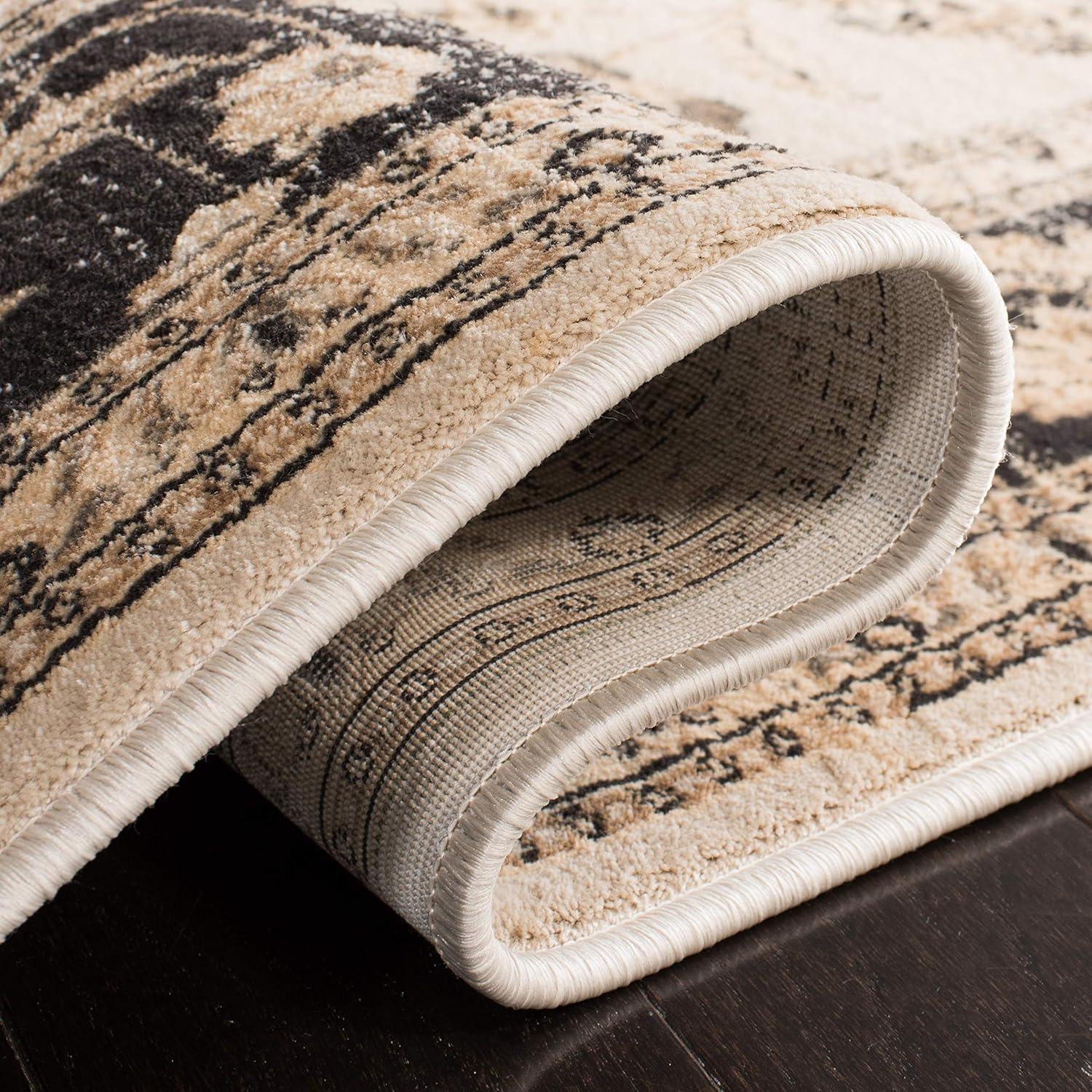 SAFAVIEH Vintage Jessamine Traditional Area Rug, Ivory/Black, 4' x 5'7"
