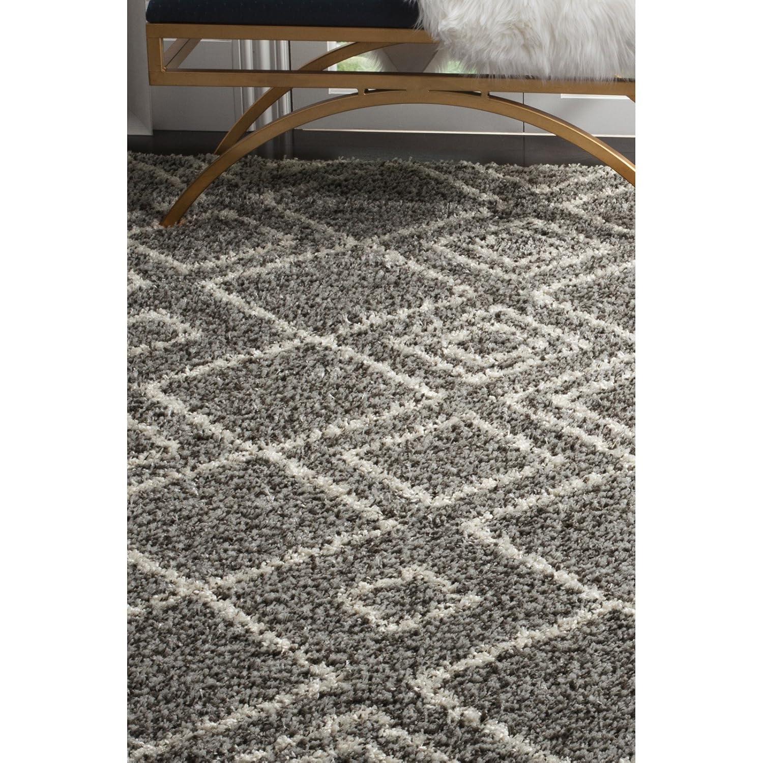 Arizona Shag ASG744 Power Loomed Indoor Area Rug - Ivory/Beige - 6'7"x6'7" - Safavieh