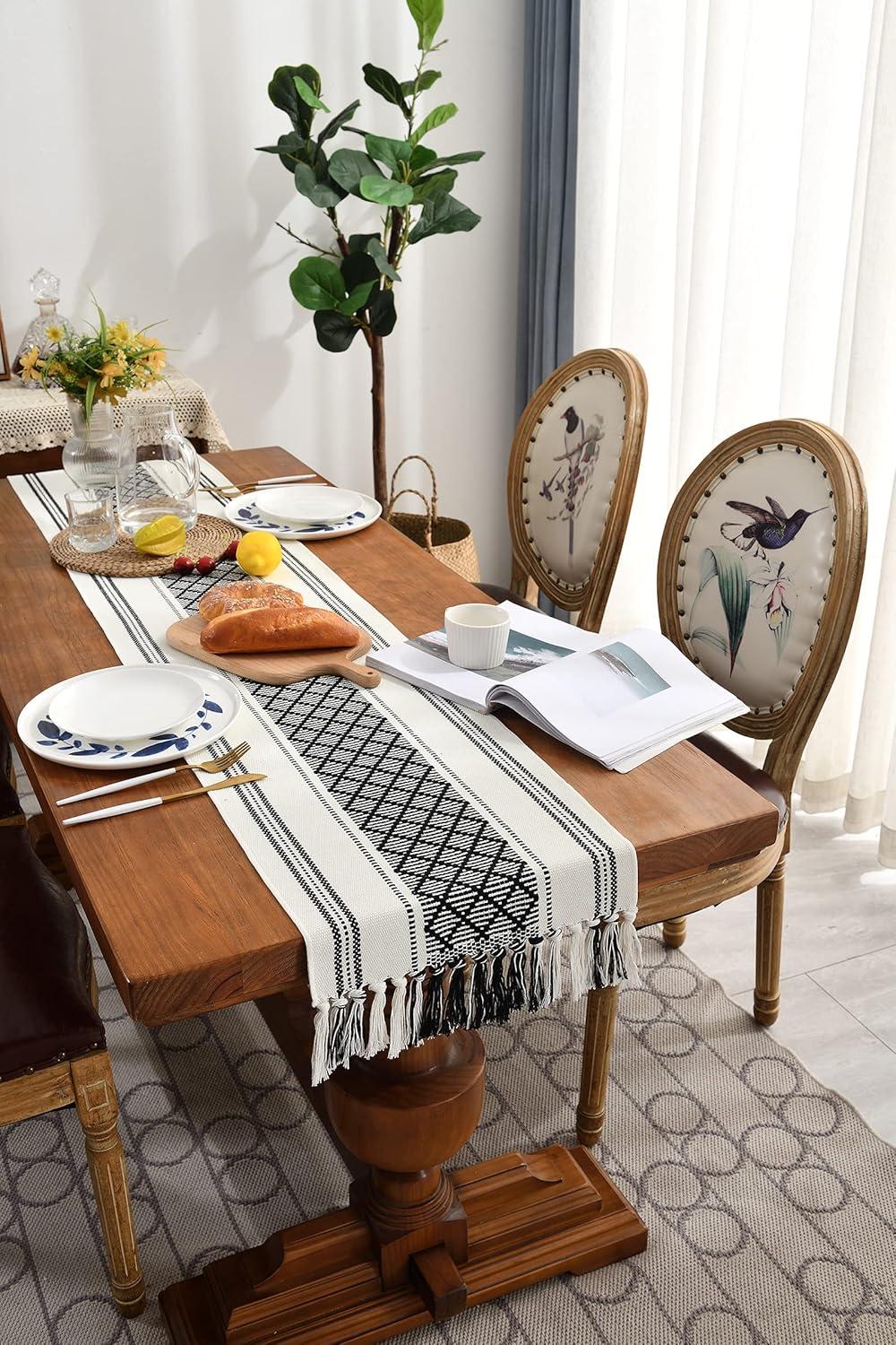 Oveesha Boho Cotton Woven Table Runner With Tassels