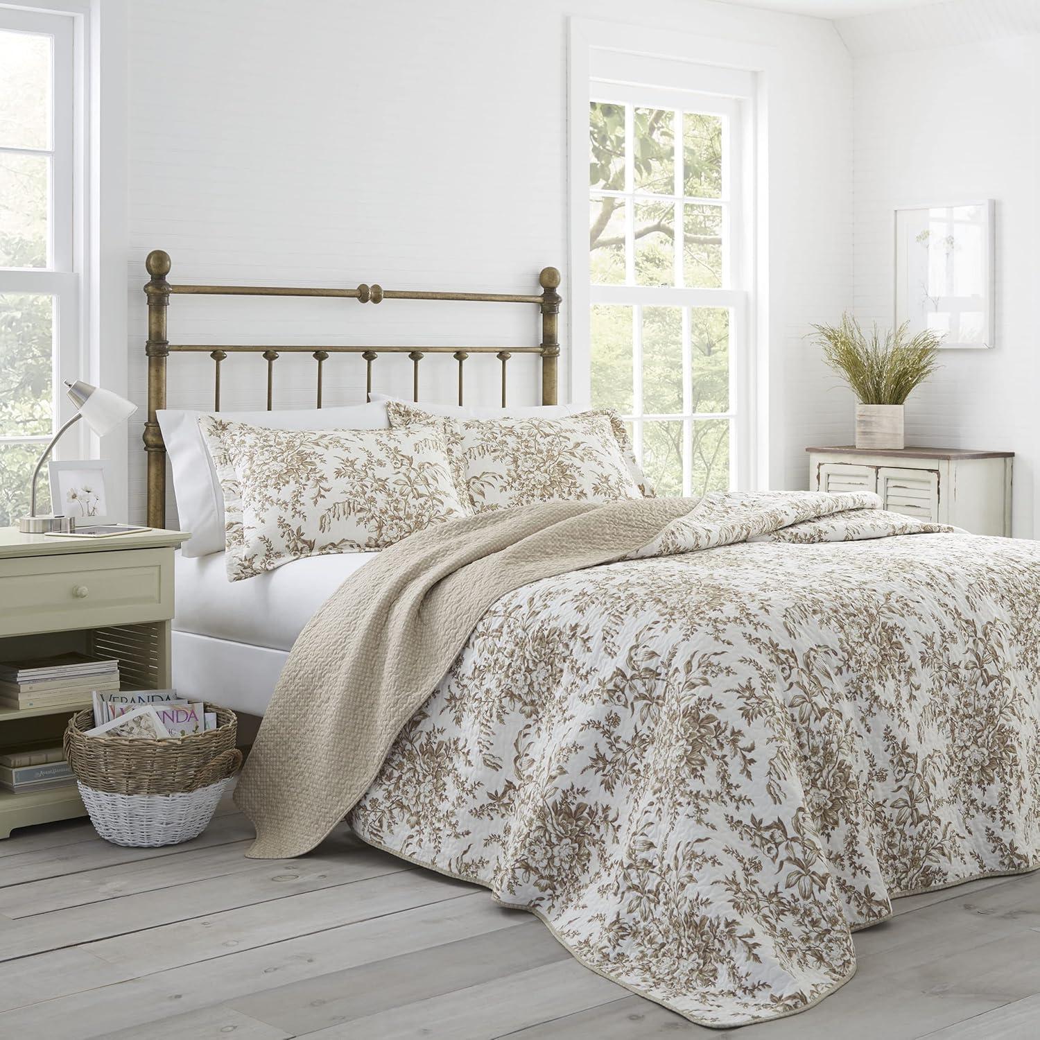 Laura Ashley Laura Ashley Bedford Cotton Reversible Quilt Set