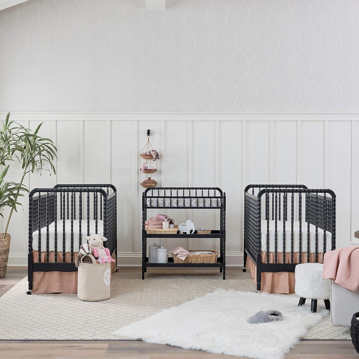 Jenny Lind 3-in-1 Convertible Crib