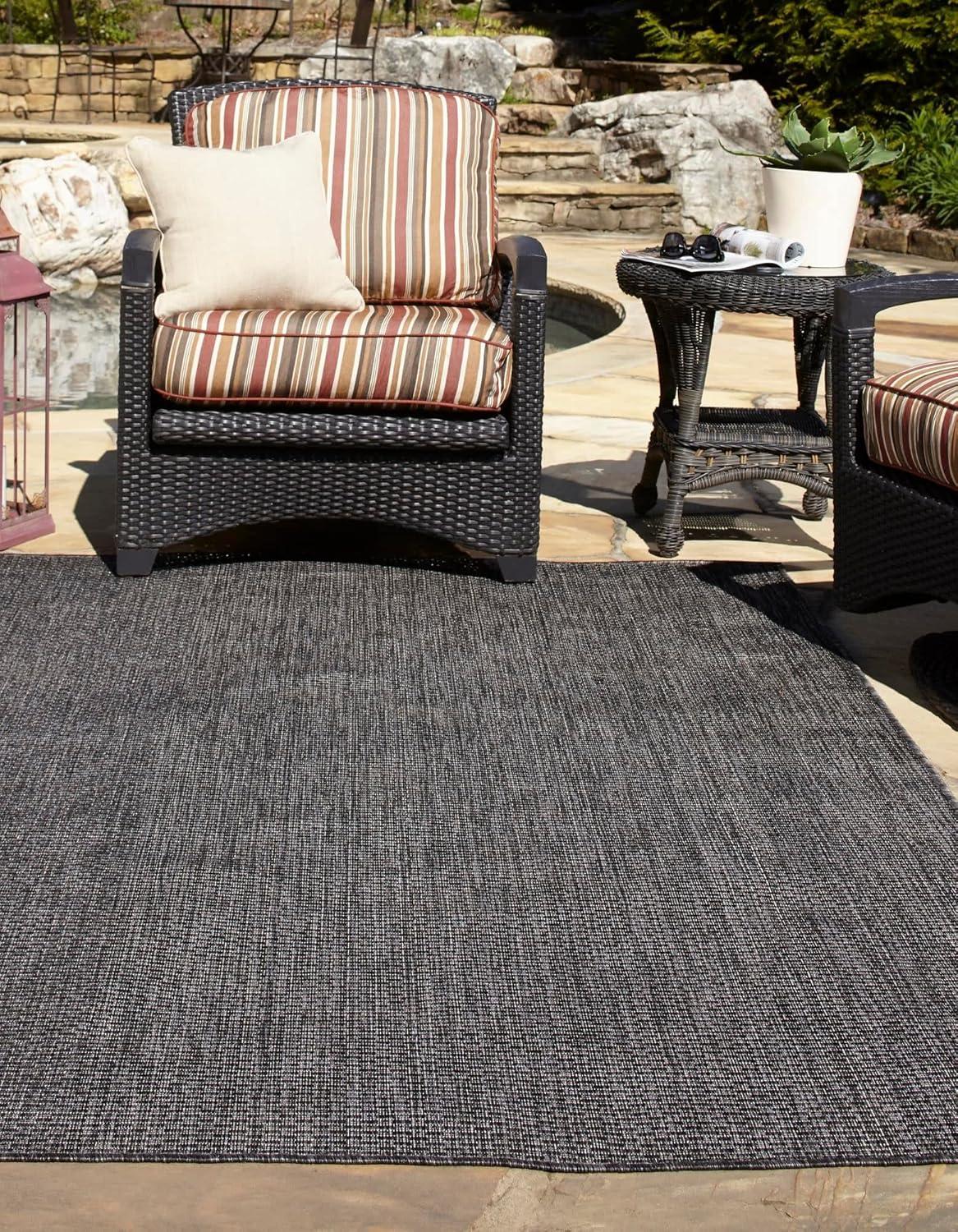 4' x 6' Black Synthetic Outdoor Area Rug: Flat Woven, Washable, Reversible