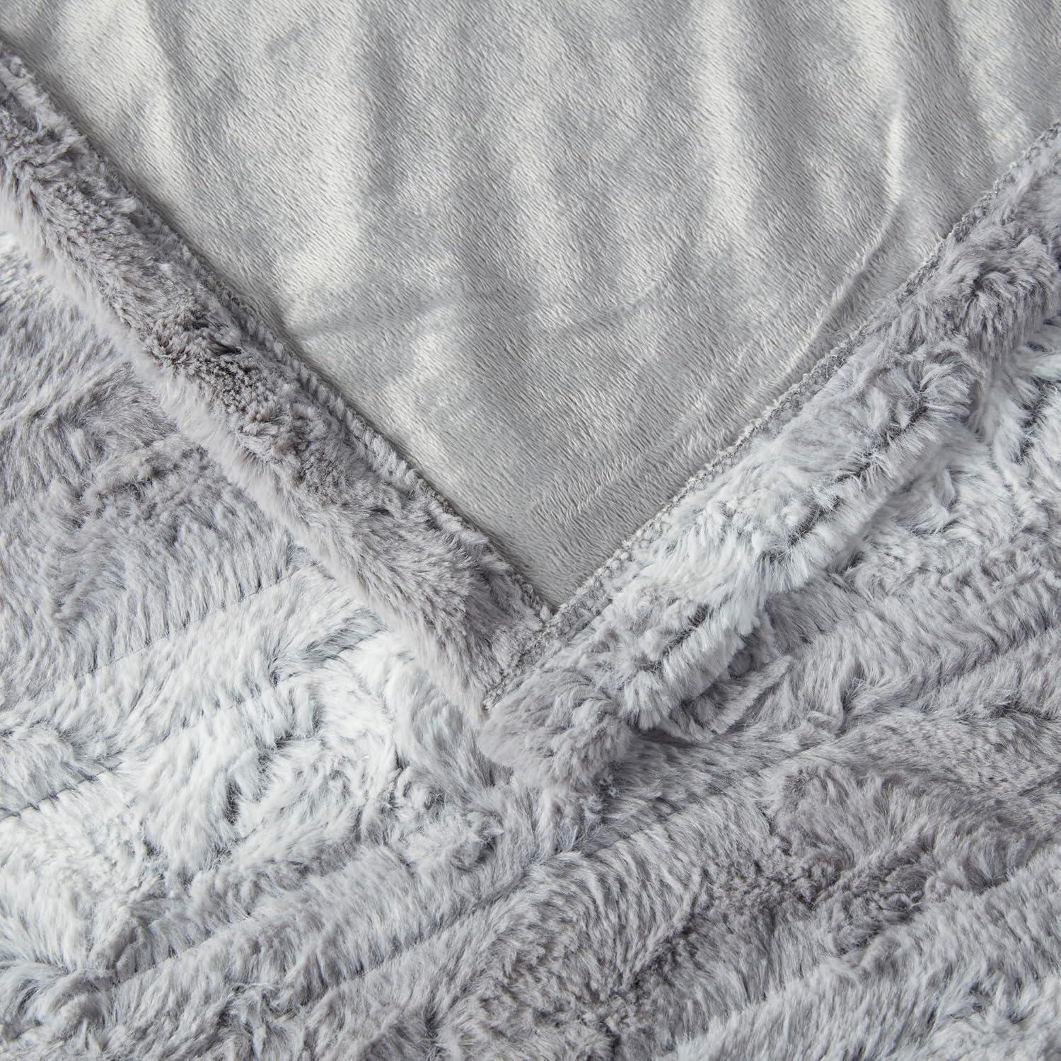 Beautyrest Beautyrest Zuri Oversized Heated Faux Fur Throw