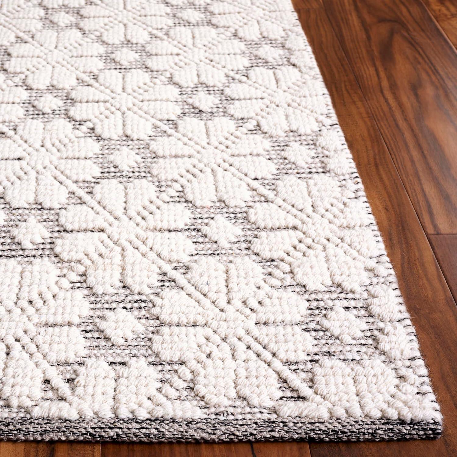 SAFAVIEH Vermont Orval Geometric Floral Wool Area Rug, Ivory/Grey, 6' x 9'