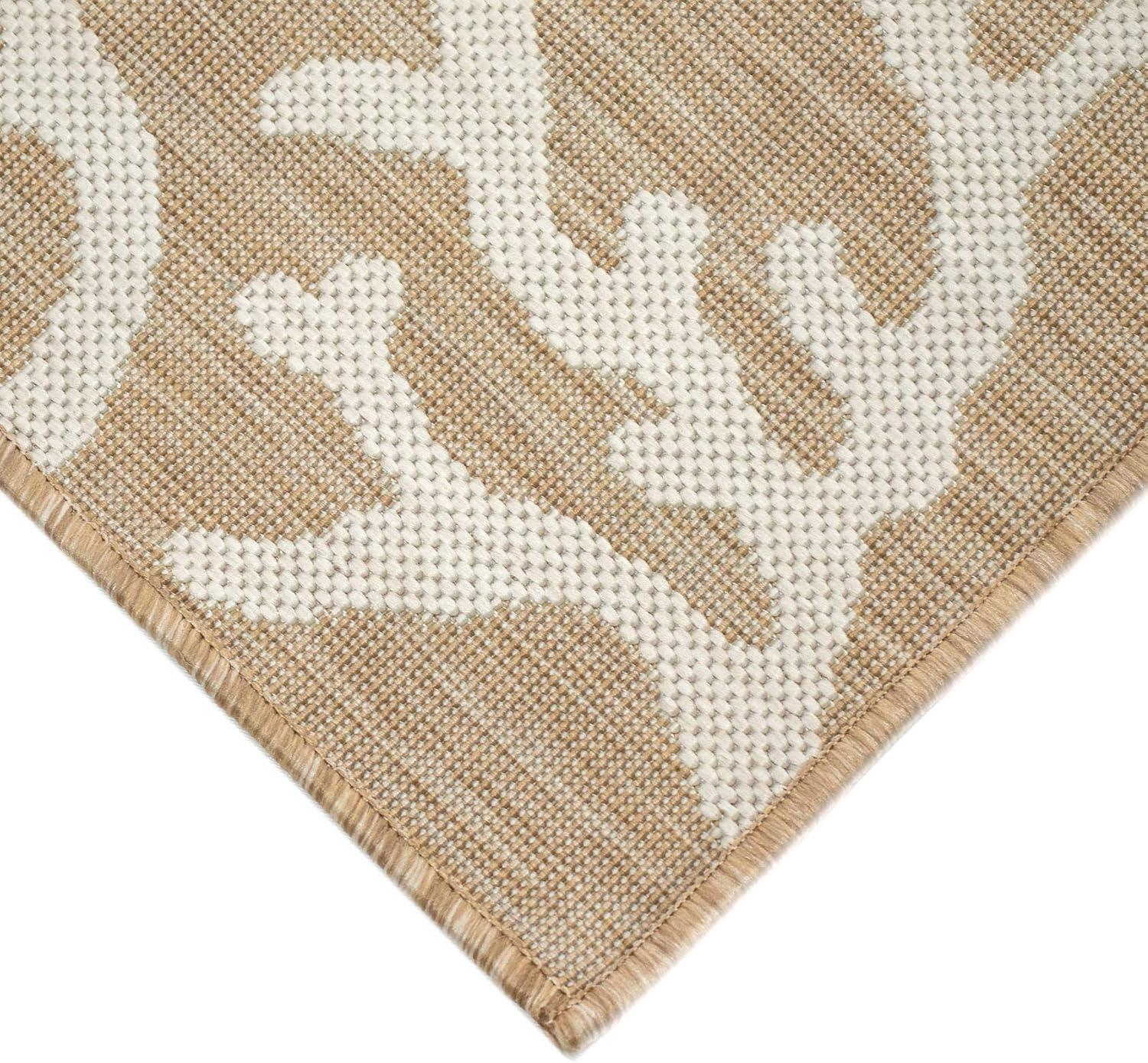 Liora Manne Carmel Coral Border Indoor/Outdoor Rug Sand 7'10" x 9'10"