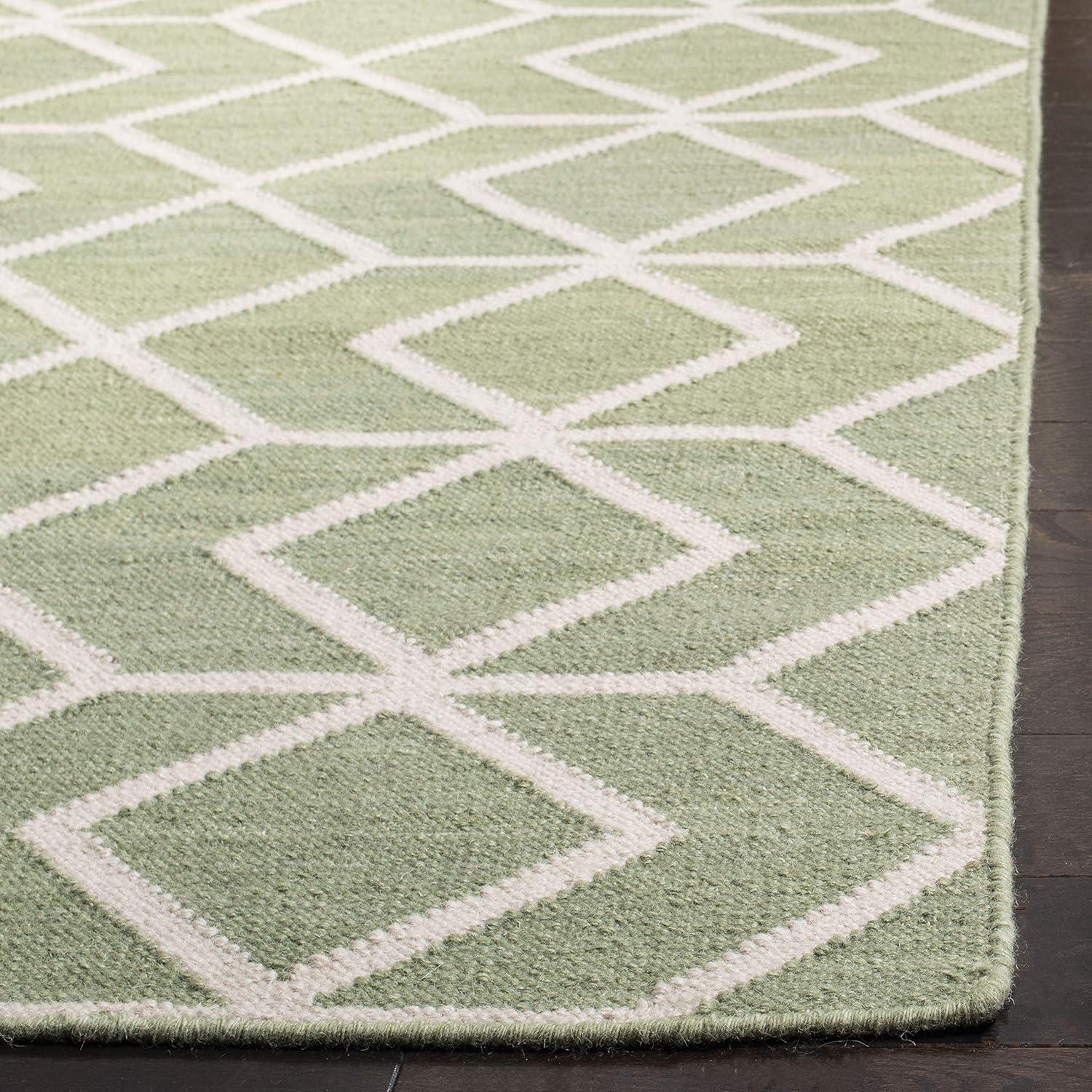 SAFAVIEH Dhurrie Addison Geometric Moroccan Wool Area Rug, Sage/Ivory, 8' x 10'