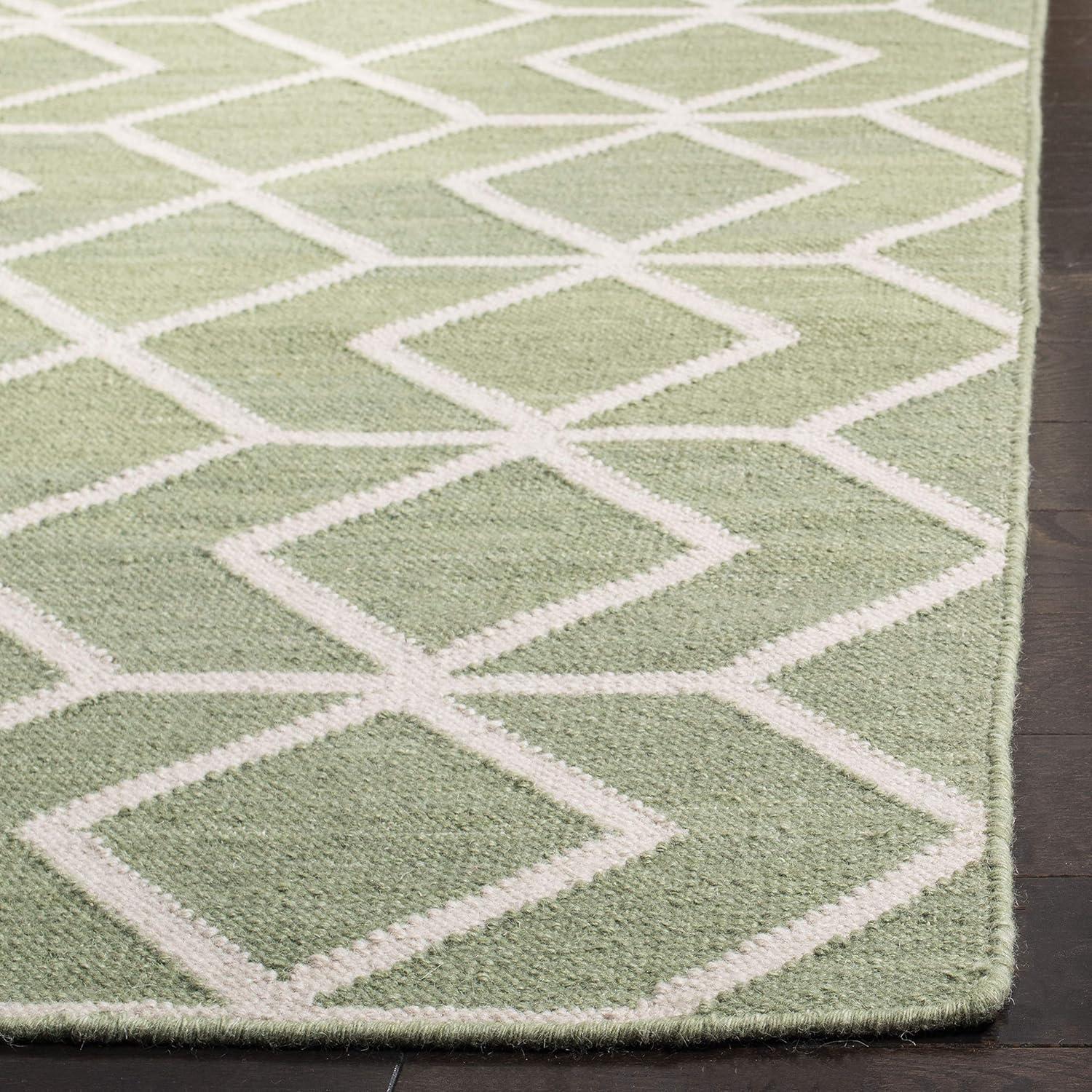 SAFAVIEH Dhurries Addison Geometric Area Rug, Sage/Ivory, 8' x 8' Square