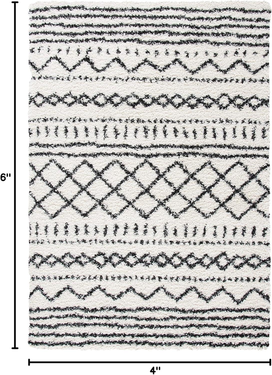 SAFAVIEH Arizona Teagan Geometric Shag Area Rug, Ivory/Grey, 4' x 6'