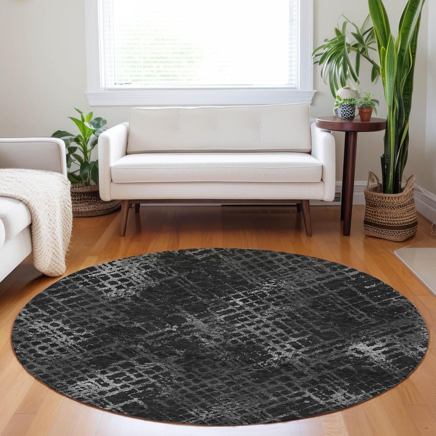 Charcoal Round 8' Synthetic Flat Woven Indoor/Outdoor Rug