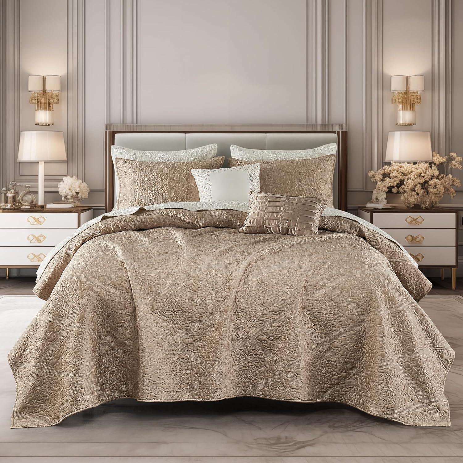 Wonderful Textile Satin Quilt Set Cooling 5-Piece Bedding Set