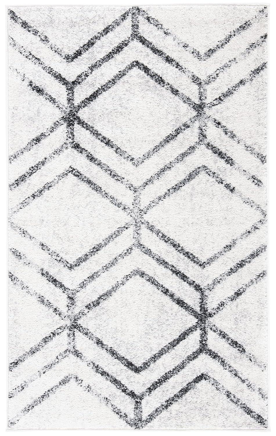 Adirondack ADR253 Machine Made Indoor Accent Rug - Ivory/Grey - 2'-6"x4' - Safavieh