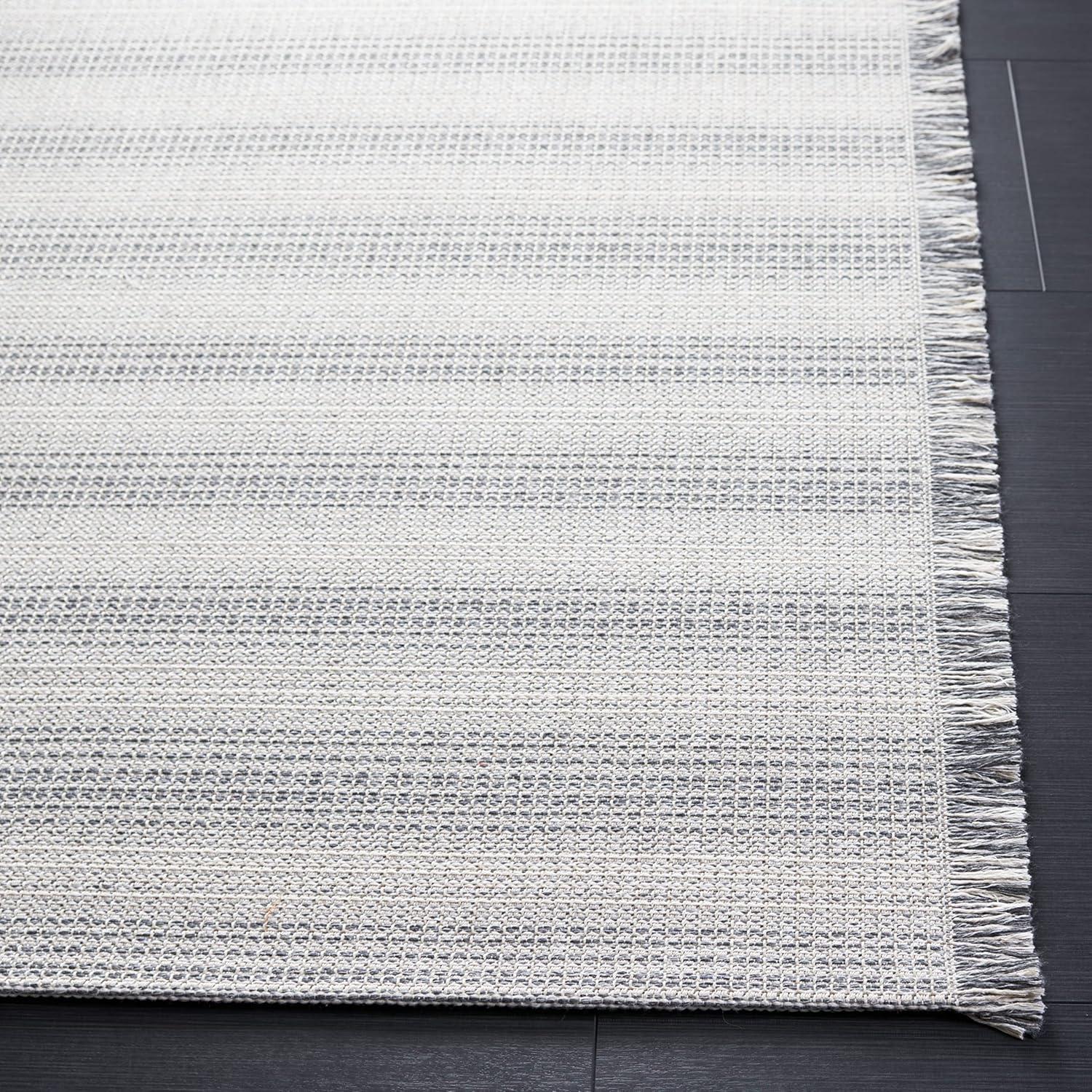 Augustine AGT501 Power Loomed Area Rug  - Safavieh