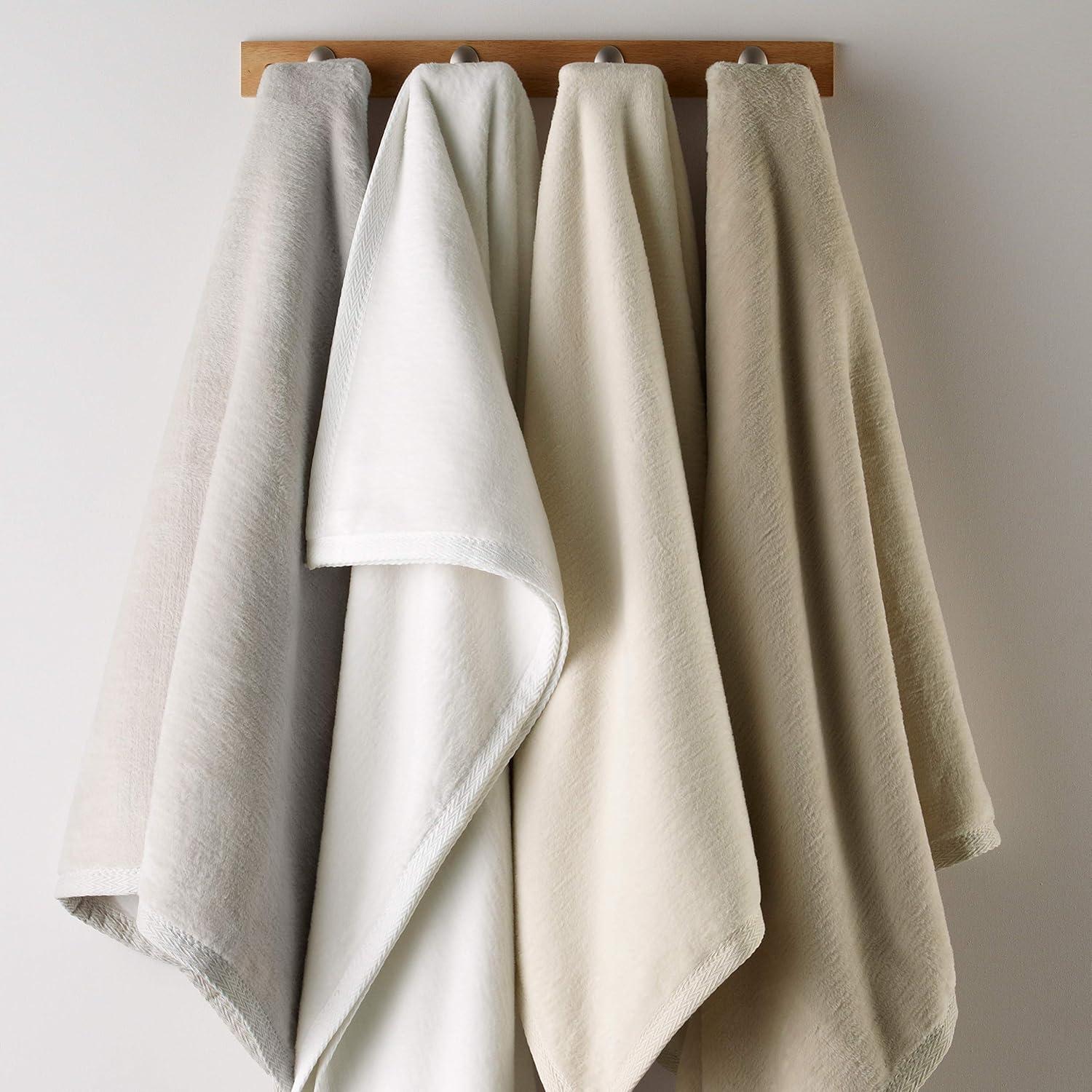 Natural Cotton Throw Blanket with Textured Binding