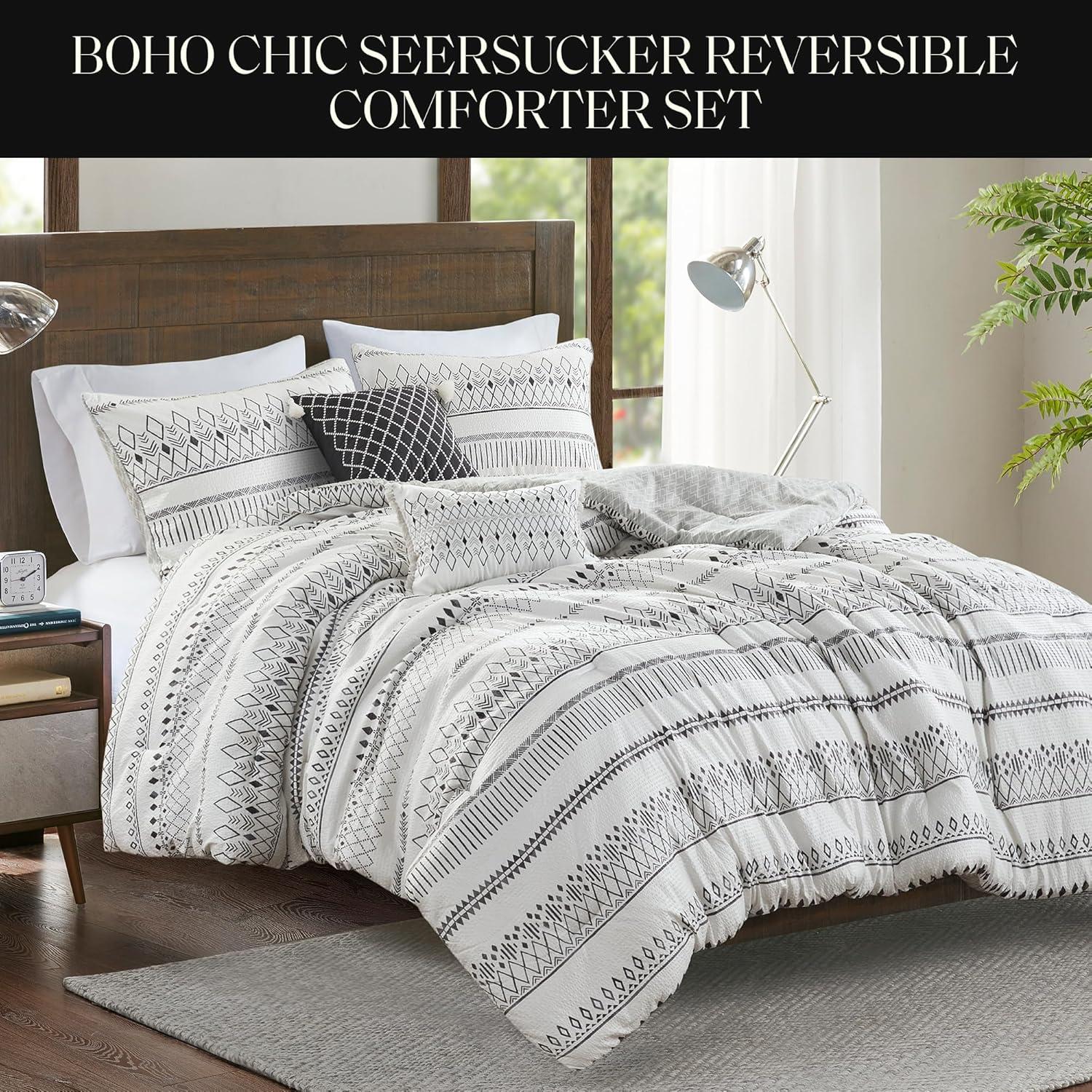Madison Park Fraser 5 Piece Printed Seersucker Comforter Set with Throw Pillows