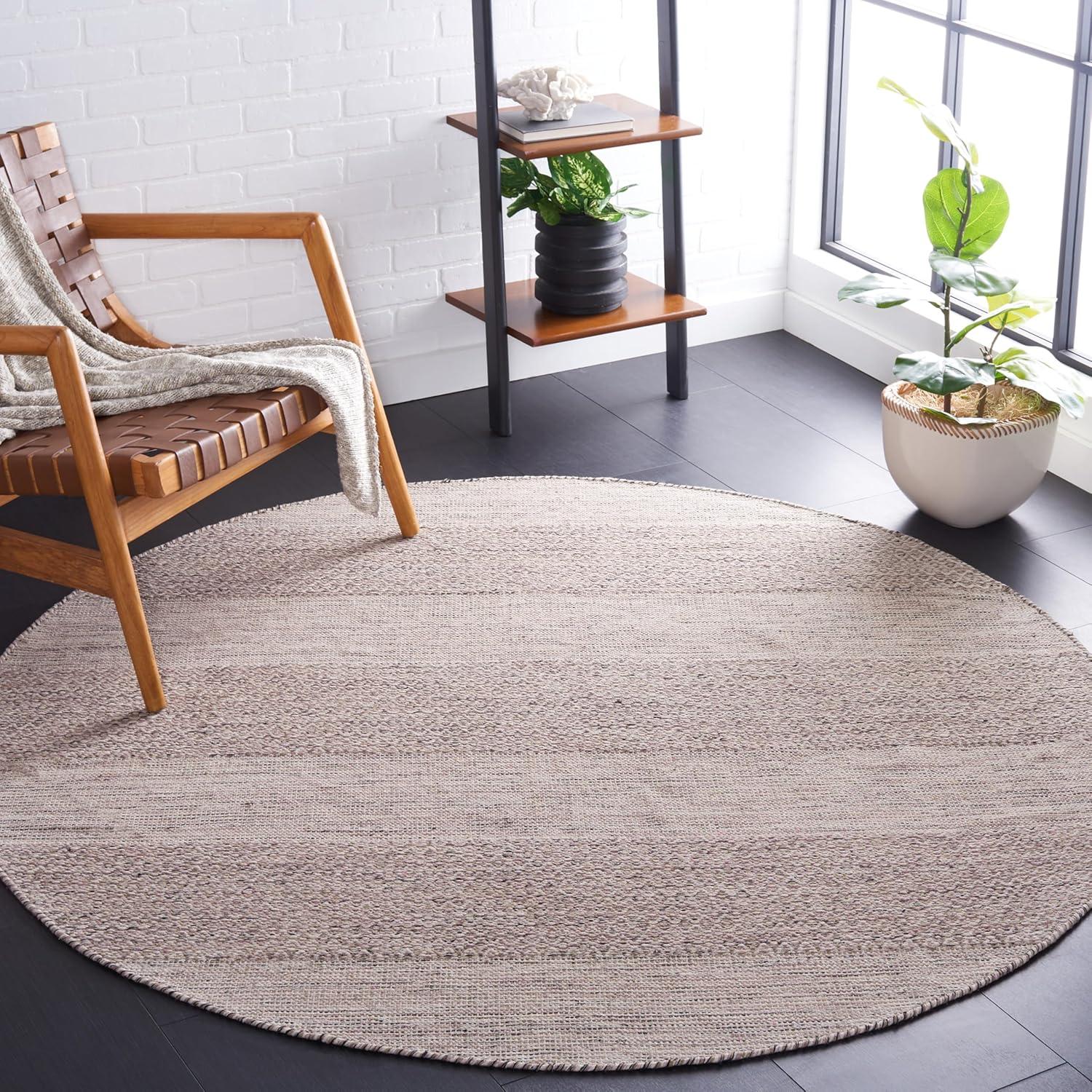 Montauk MTK330 Hand Woven Indoor Rug - Safavieh