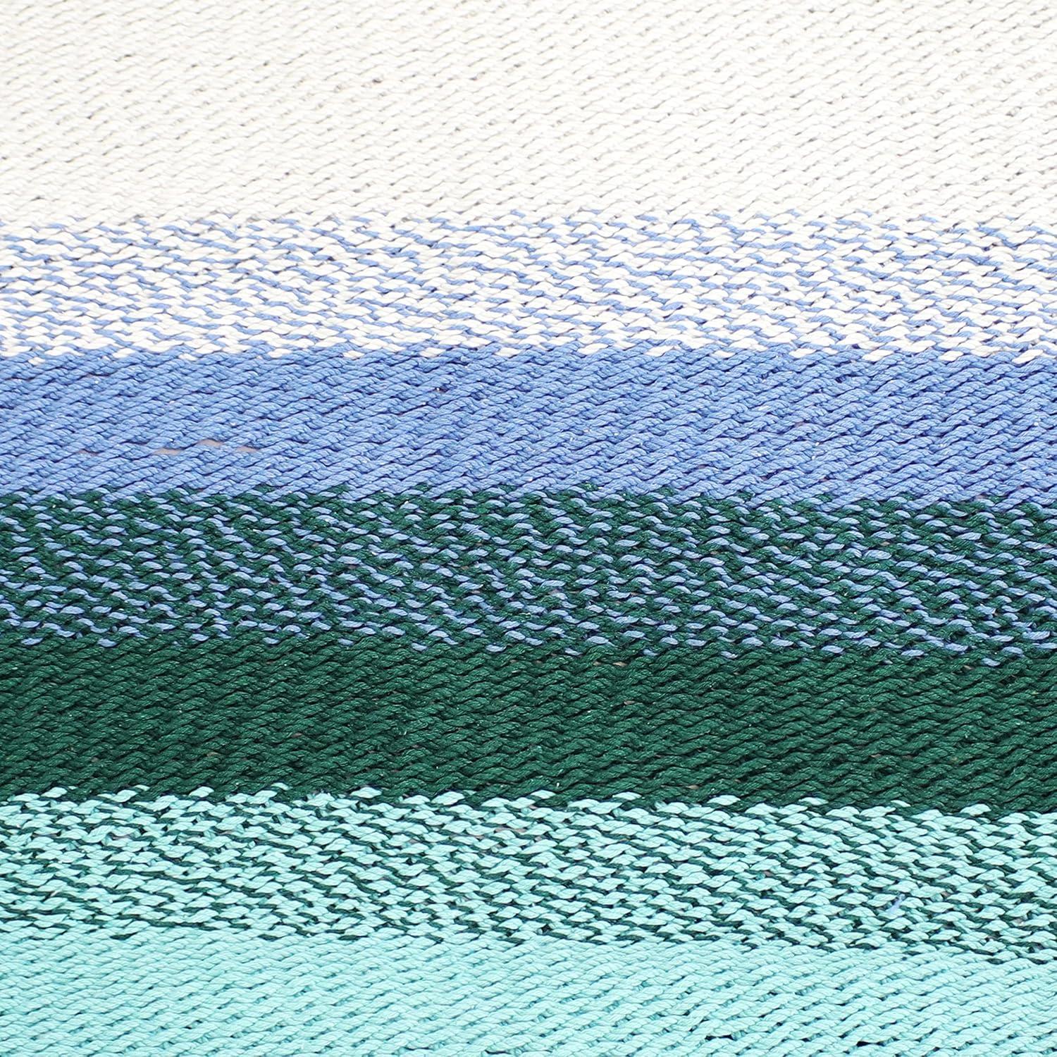 Sunnydaze Heavy-Duty 2-Person Woven Polyester Style Hammock with Crocheted edges and Wooden Spreader Bars - 600 lb Weight Capacity - Natural