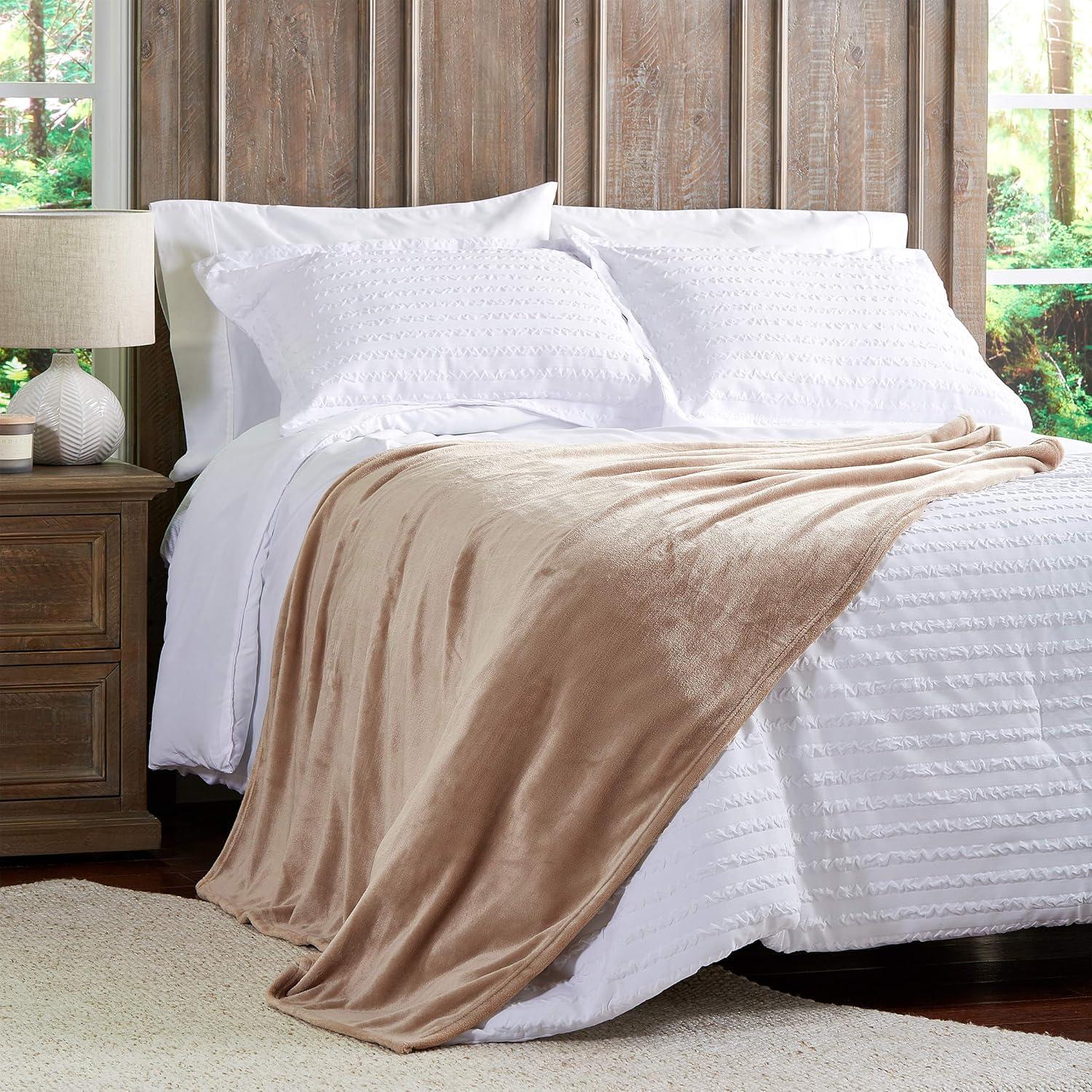 Velvet Throw Oversized Microfiber Velvet Solid Polyester Throw Blanket - Desert Tan
