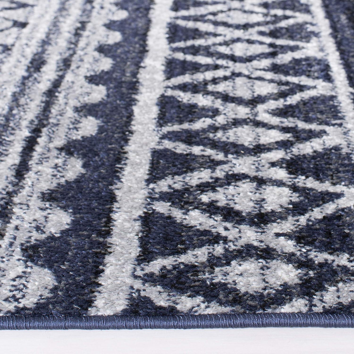 Adirondack ADR119 Machine Made Indoor Accent Rug - Ivory/Navy - 2'-6"x4' - Safavieh