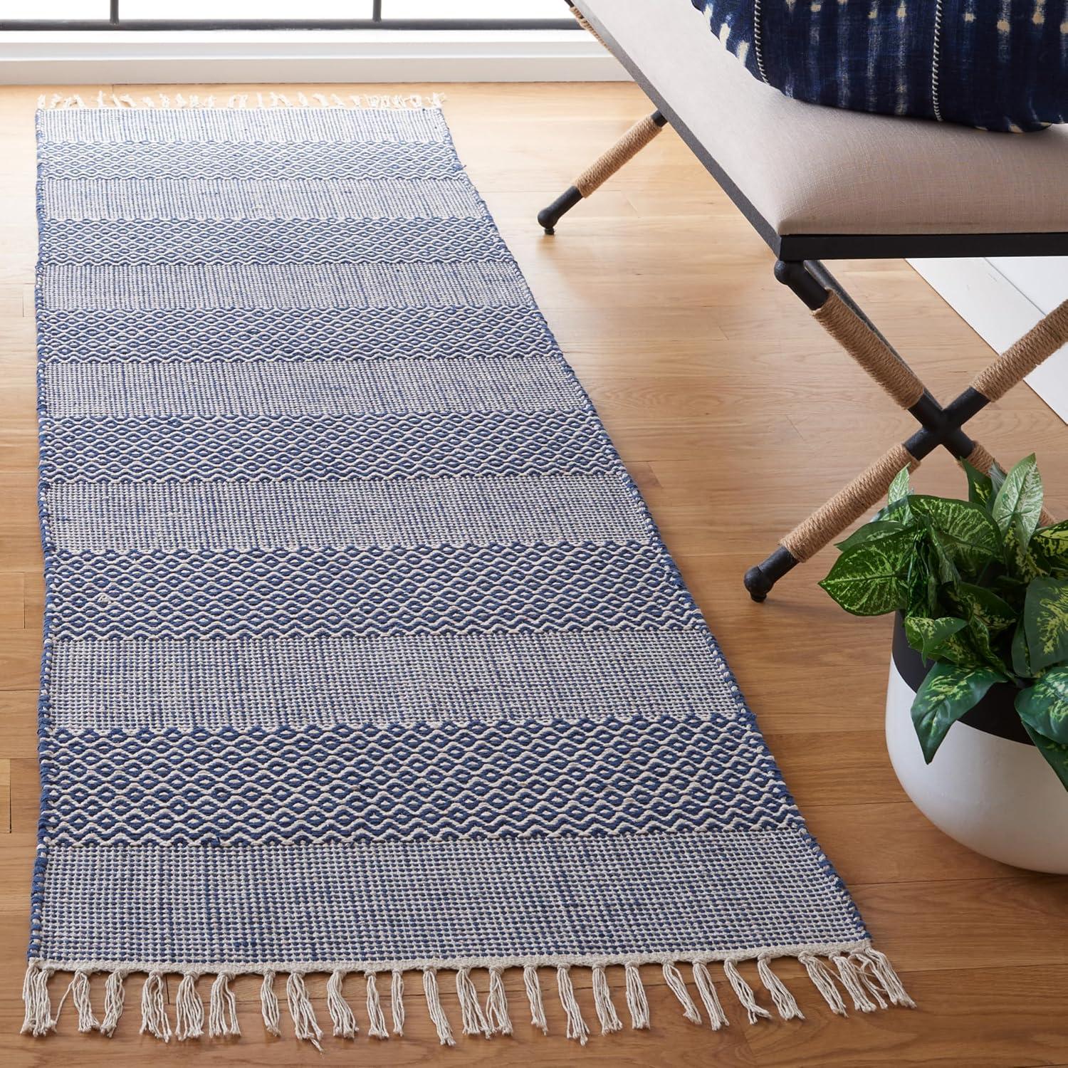 Montauk MTK330 Hand Woven Indoor Runner Rug - Ivory/Navy - 2'3"x14' - Safavieh