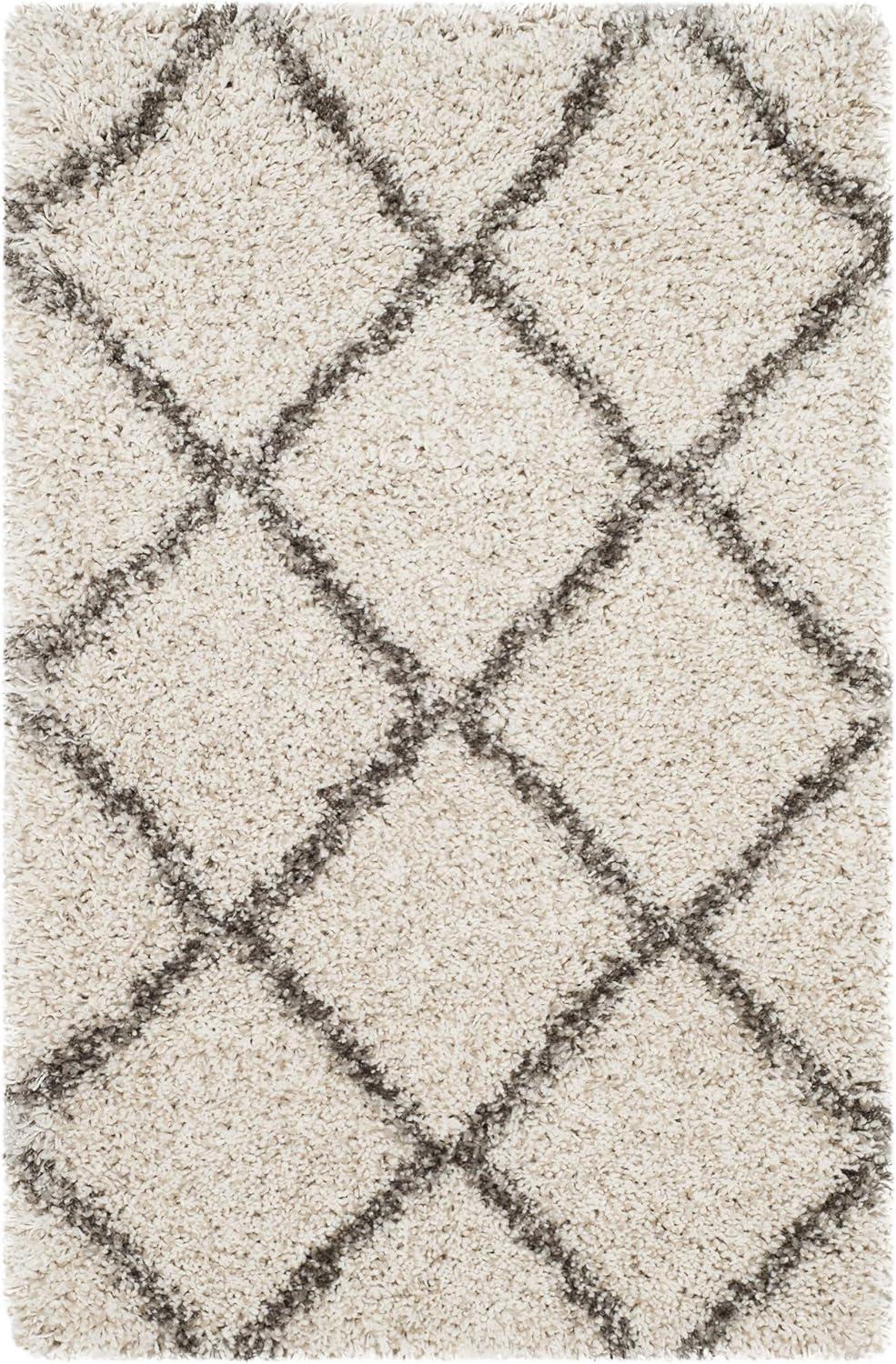 Ivory Diamond Bliss 24" Round Synthetic Shag Rug