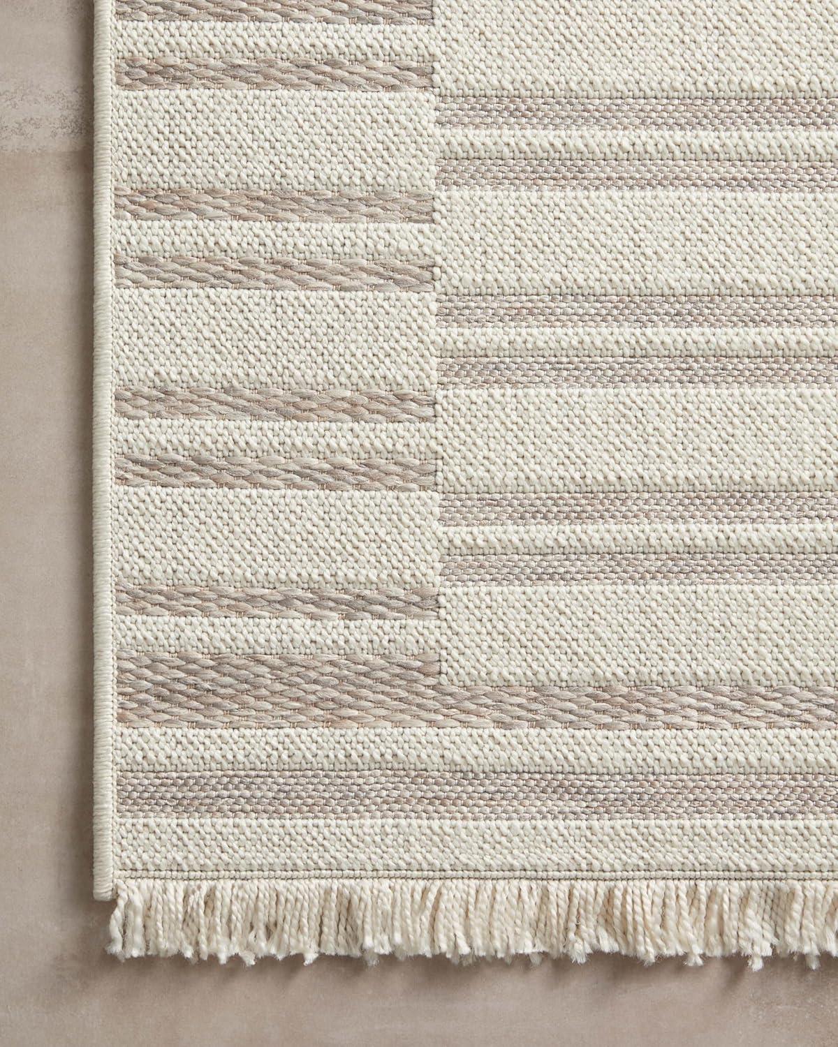 Malibu II Indoor / Outdoor Rug by Amber Lewis x Loloi - Ivory and Dove / 3'9" x 5'9"