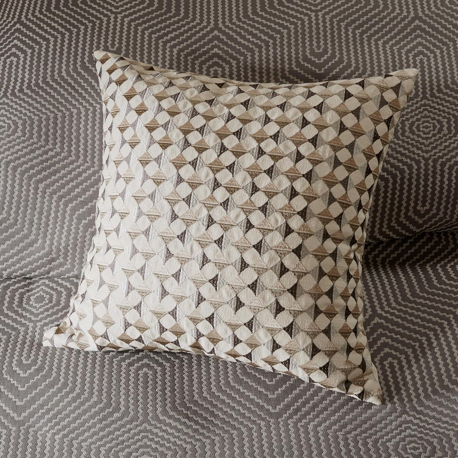 Madison Park Signature Shades of Grey Textured Comforter Set