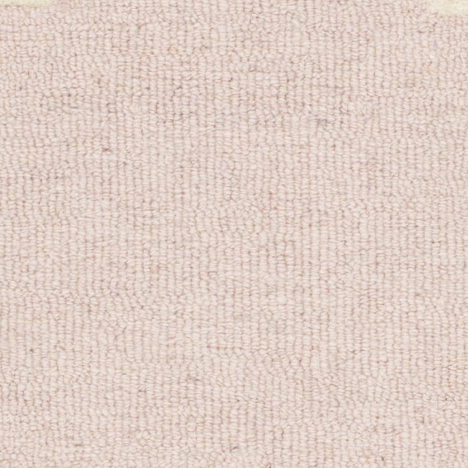 SAFAVIEH Cambridge Justine Geometric Quatrefoil Wool Runner Rug, Light Pink/Ivory, 2'6" x 6'