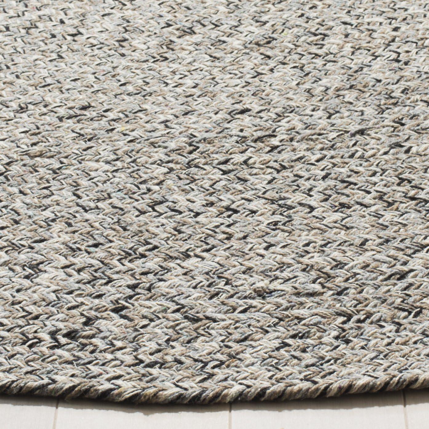 Braided BRD256 Hand Woven Area Rug  - Safavieh