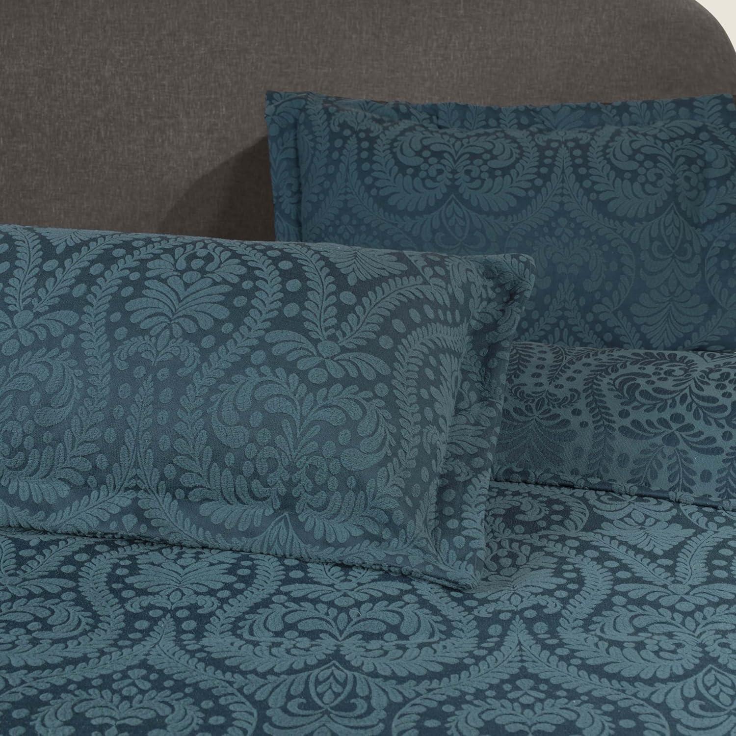 Aspen Floral Scalloped Edge Cotton Blend Coverlet / Bedspread Set