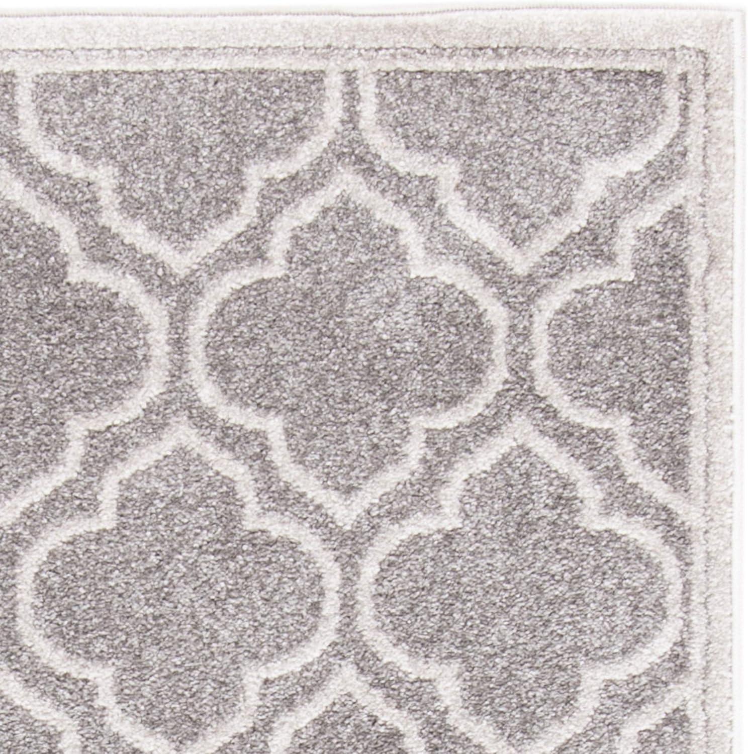Amherst AMT412 Power Loomed Runner Rug - Grey/Light Grey - 2'3"x22' - Safavieh.