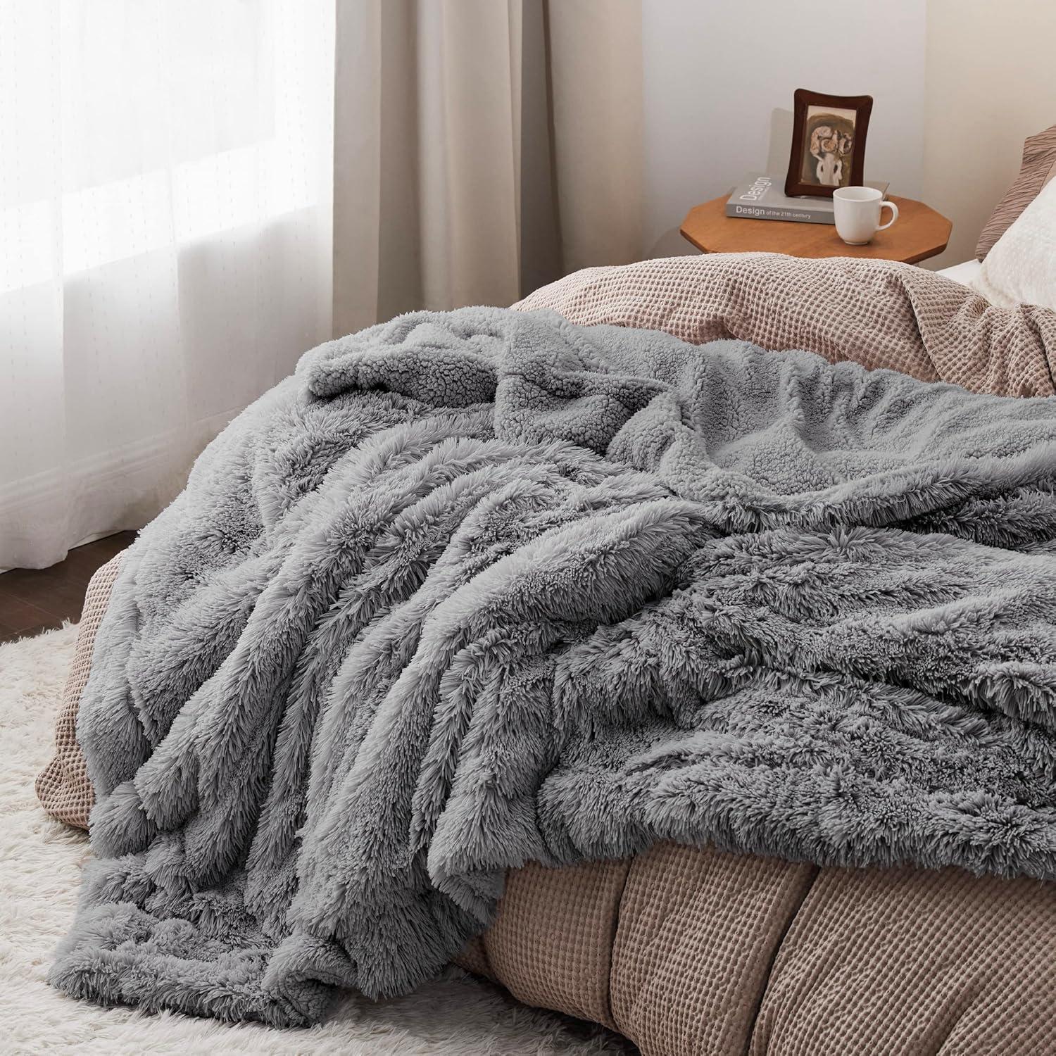 King Size Light Grey Sherpa Fleece Faux Fur Blanket