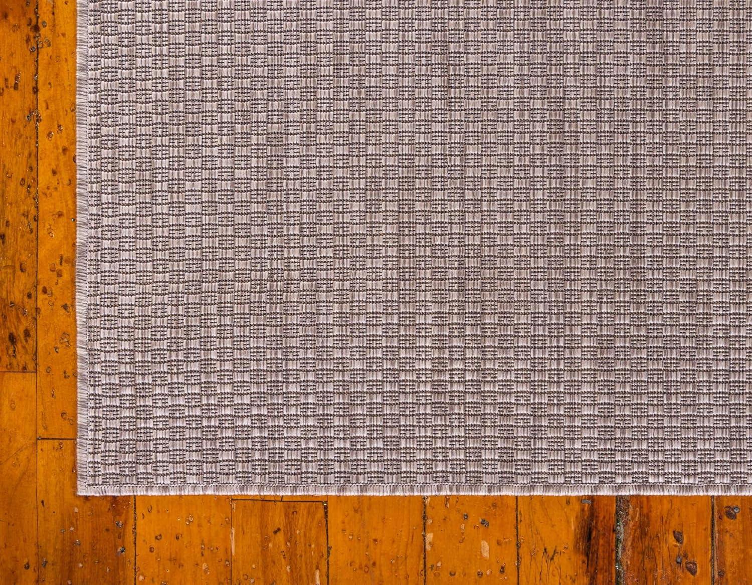Unique Loom 4' 1 x 6' 1 Rectangle Indoor/Outdoor Solid Beige Area Rug