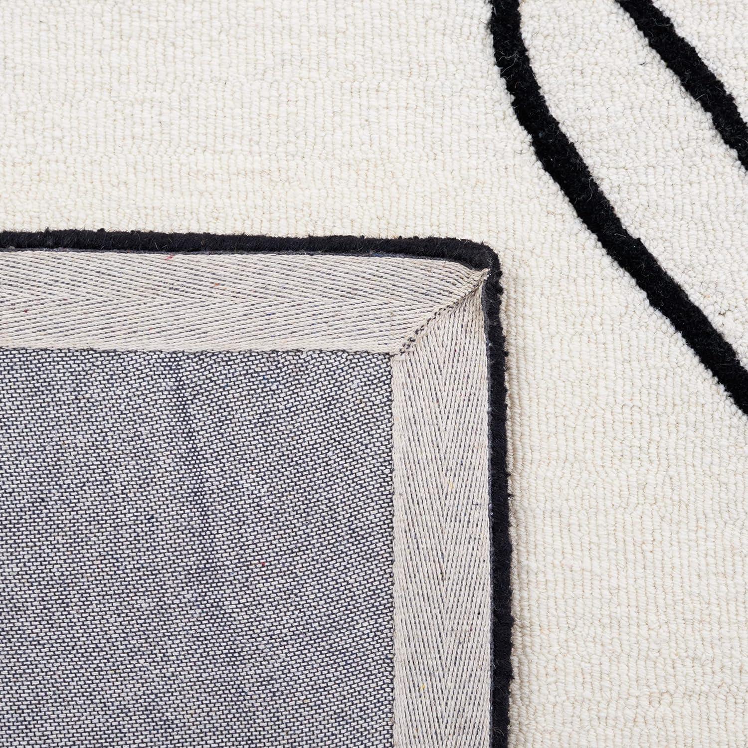 Rodeo Drive RD860 Hand Tufted Area Rug - Ivory/Black - 6'x6' - Safavieh.