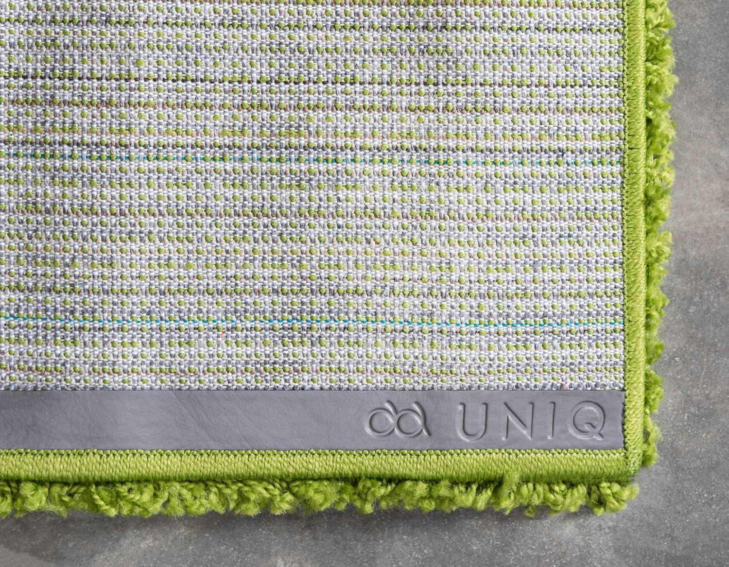 Unique Loom 4' 1 x 6' 1 Solid Shag Grass Green Area Rug
