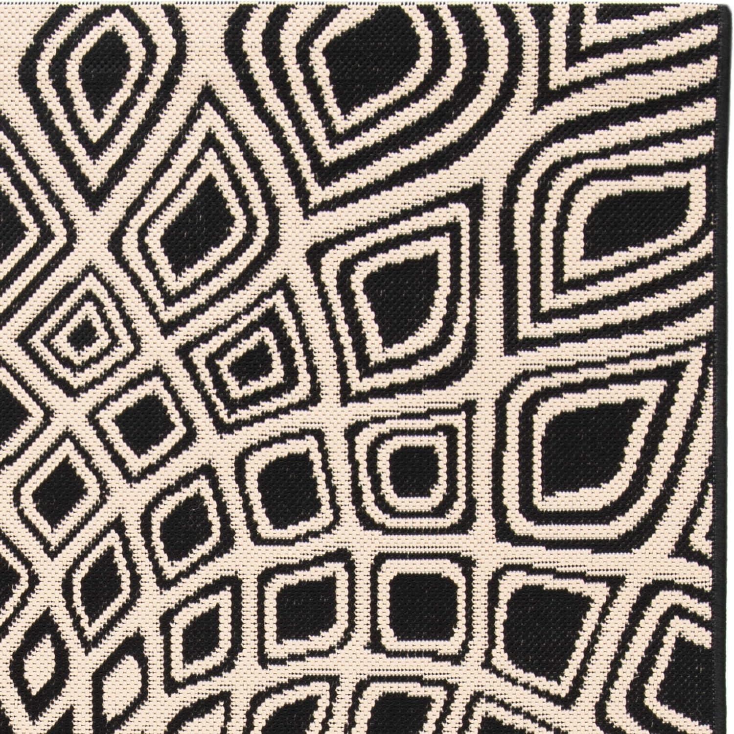 Courtyard CY6616 Power Loomed Indoor/Outdoor Accent Rug - Black/Beige - 2'x3'7" - Safavieh.