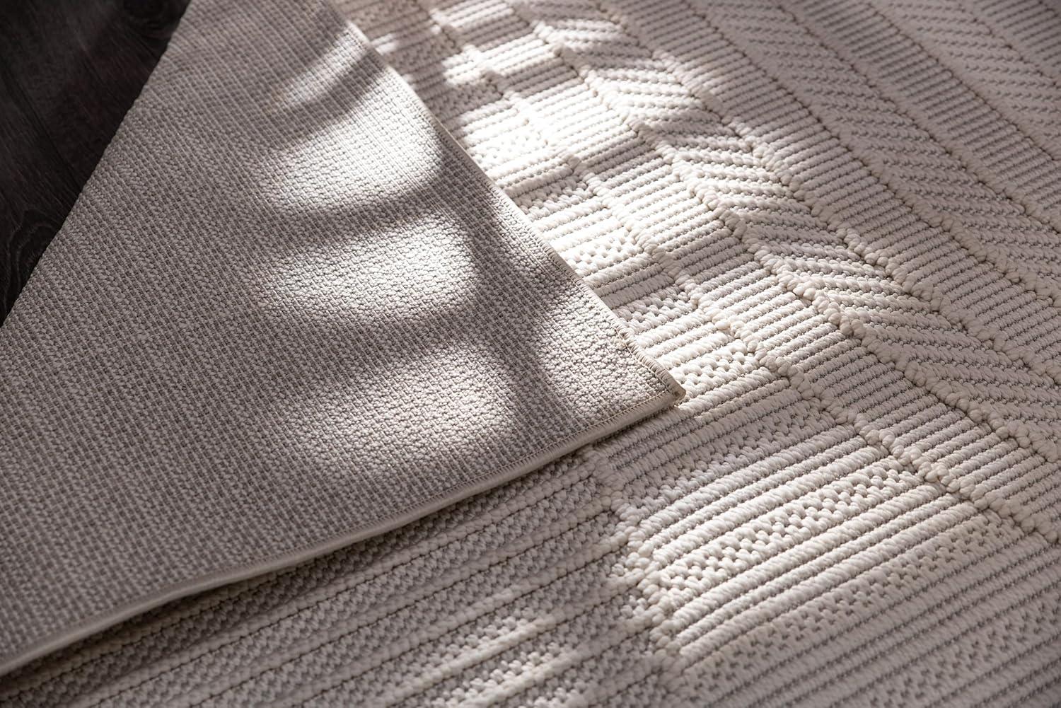 CAMILSON Modern Luxury Geometric Micro Loop Soft Stain Resistant Easy-Cleaning Non-Shedding Indoor Area Rug 5x7 White