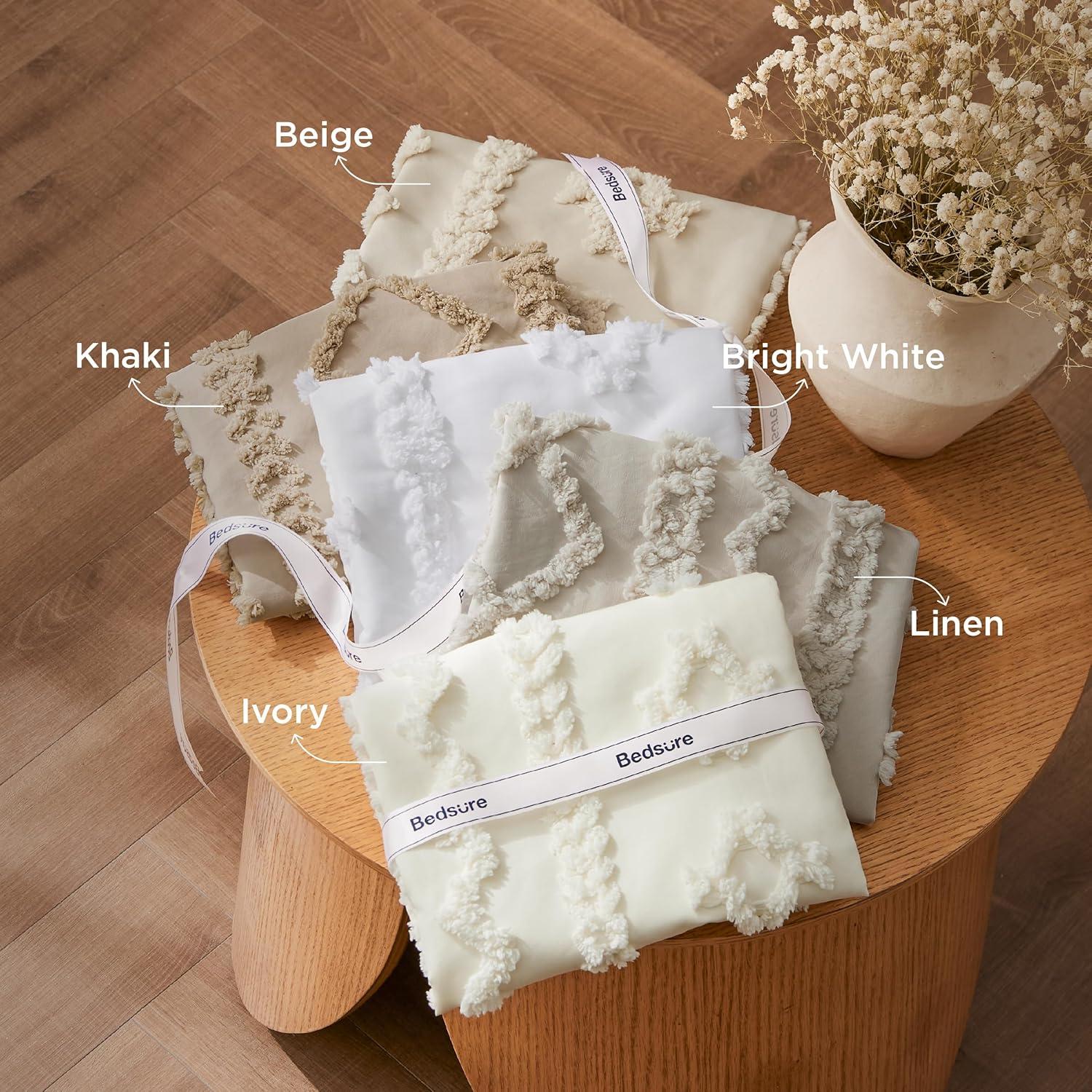 Cozy Comfort Tufted Boho Comforter Set Full, Beige, 3 Pieces Farmhouse Shabby Chic Embroidery Bed Set, Soft Jacquard Comforter for All Seasons