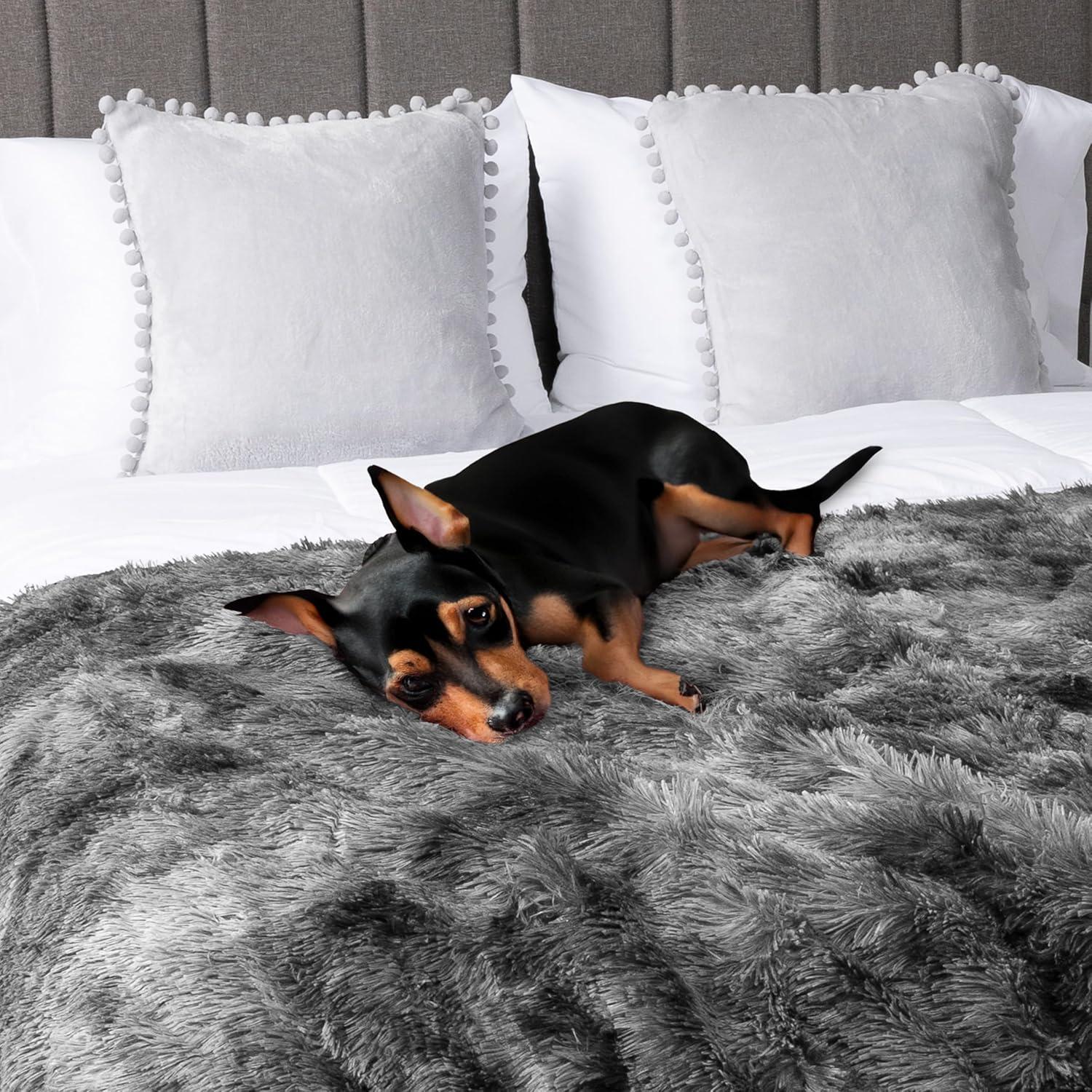 Faux Fur Sherpa Pet Blanket