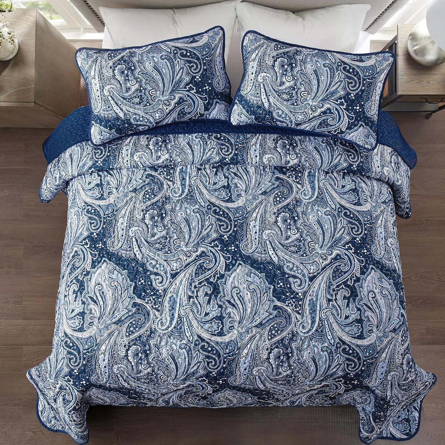 Navy Paisley Queen Quilt Set with Microfiber